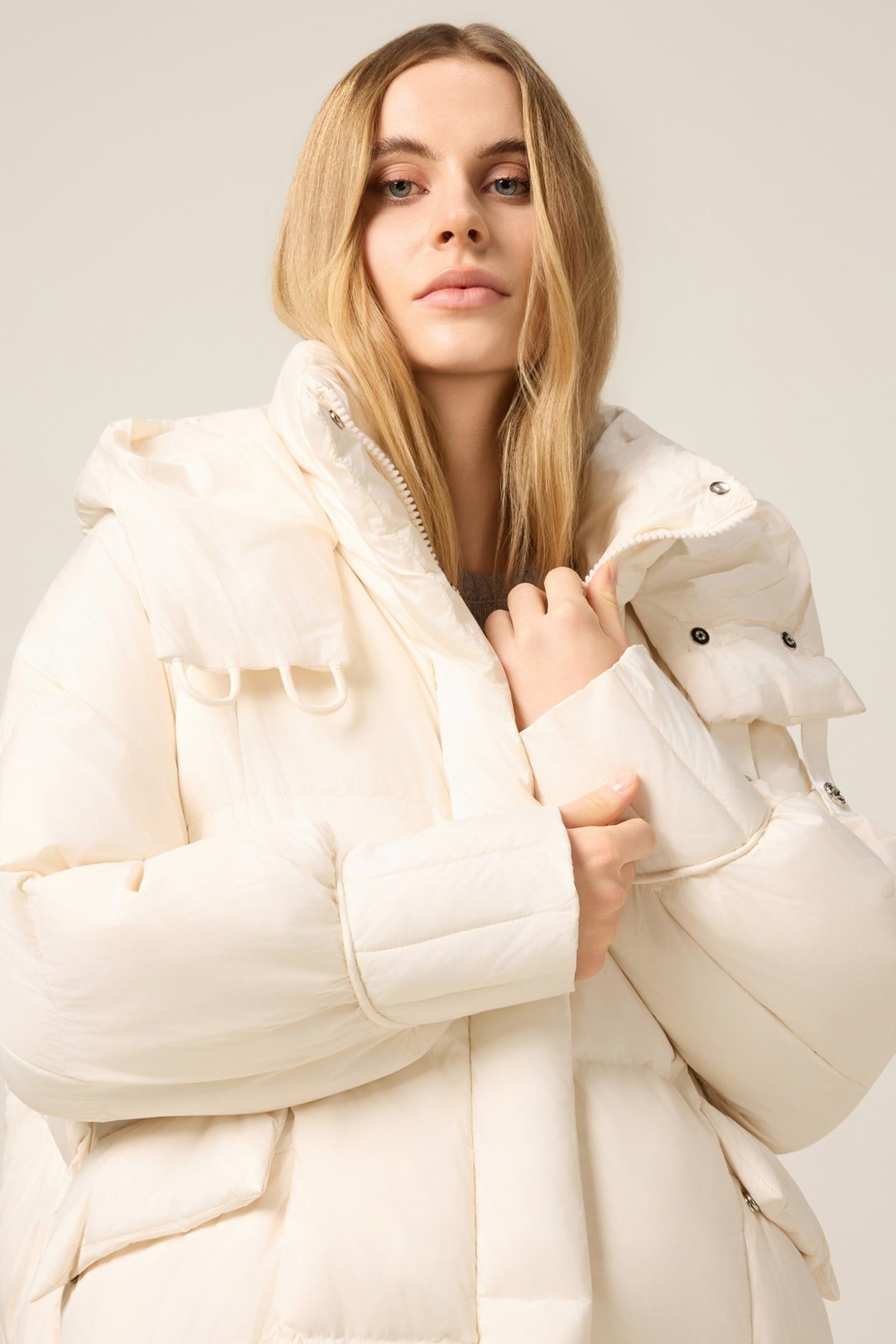 LONG DOWN JACKET IN REAL DOWN WHITE 4