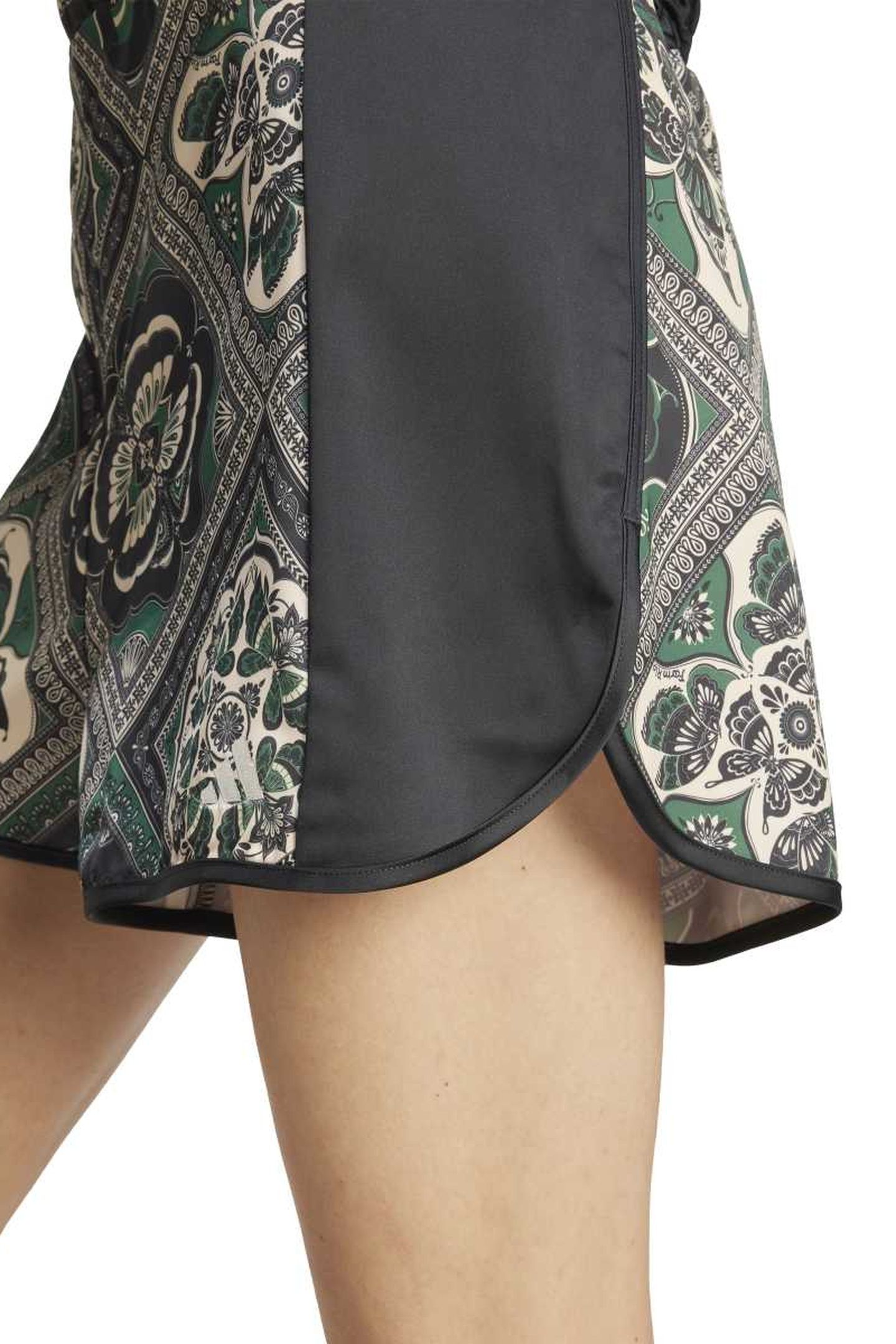 FARM PRM SHORTS BLACK 6