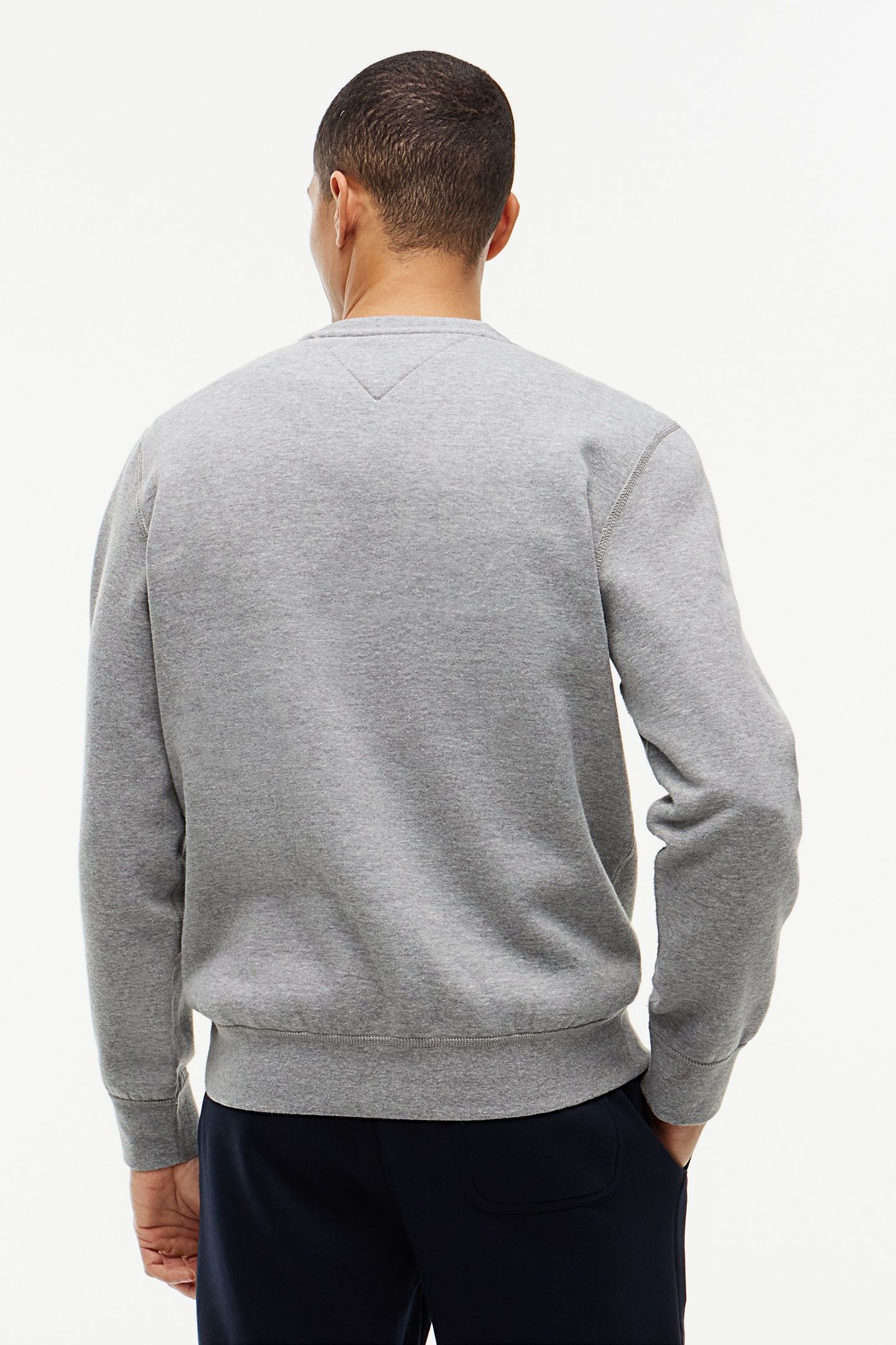 ESSENTIAL FLEECE CREW MEDIUM GREY HEATHER 2