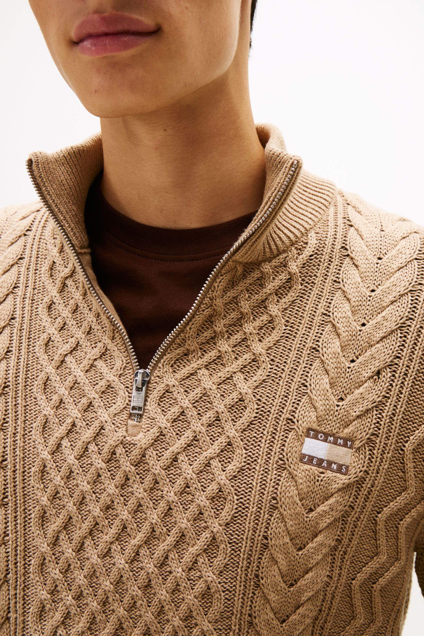 TJM SLIM BADGE CABLE COASTAL TAUPE TONAL 5