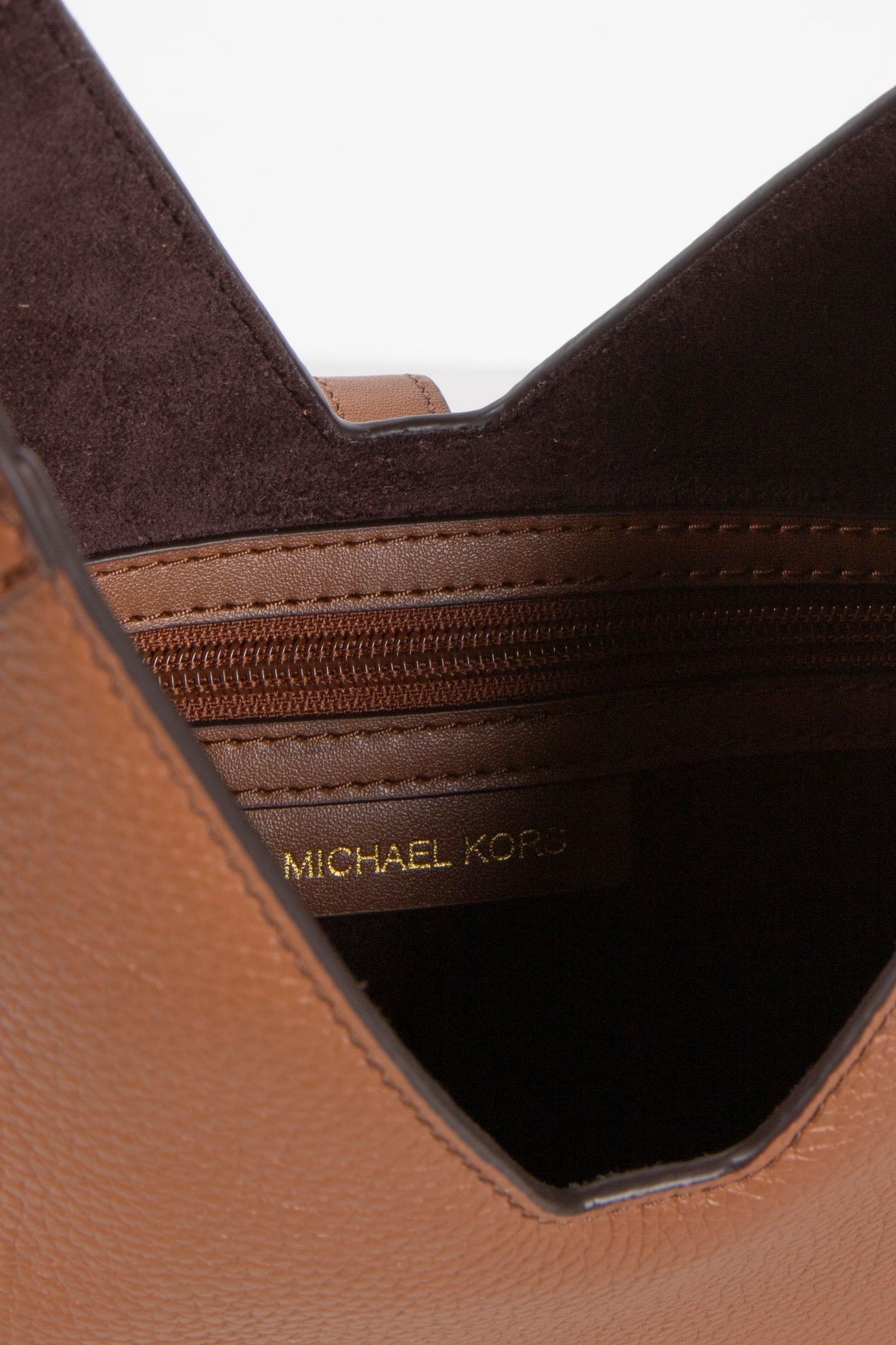 MEDIUM BUCKLE HOBO SHOULDER LUGGAGE 5