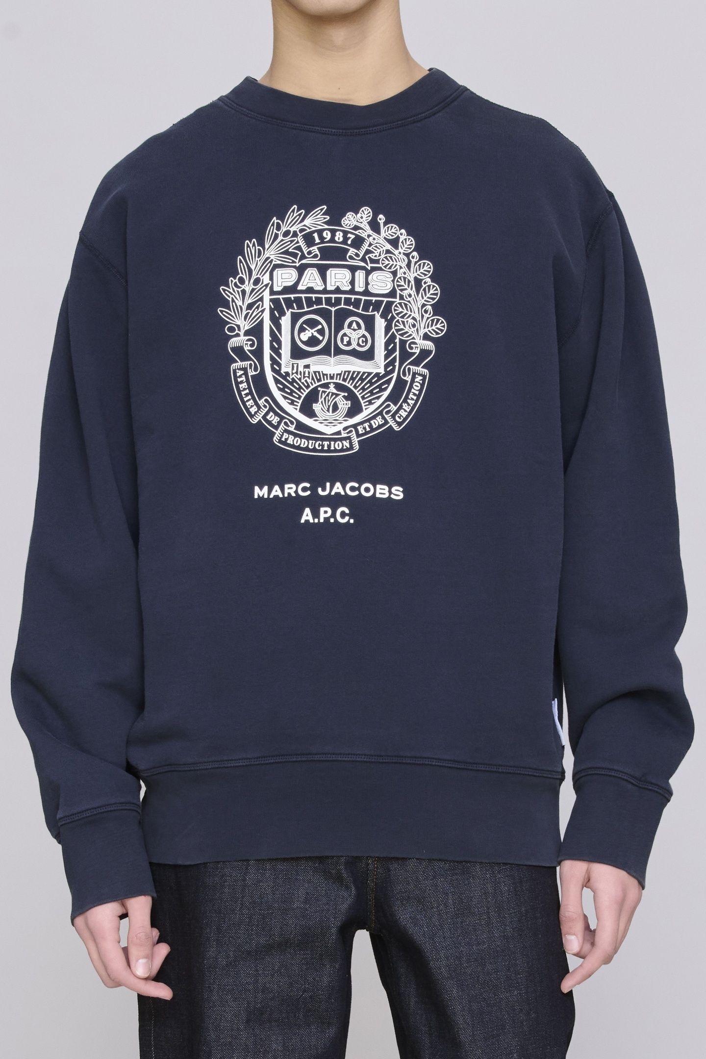 UNISEX BOXY FIT CREWNECK PARIS DARK NAVY 1
