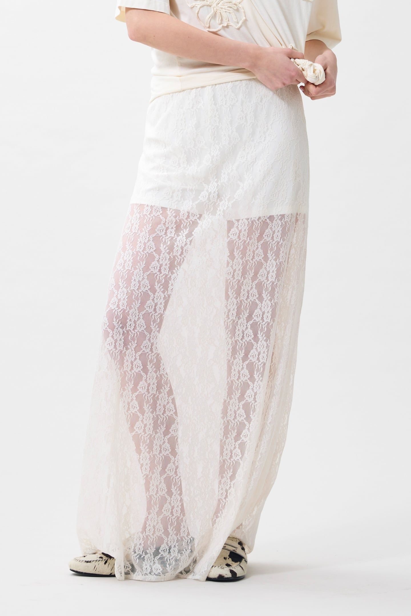 LACE SKIRT EGRET 4