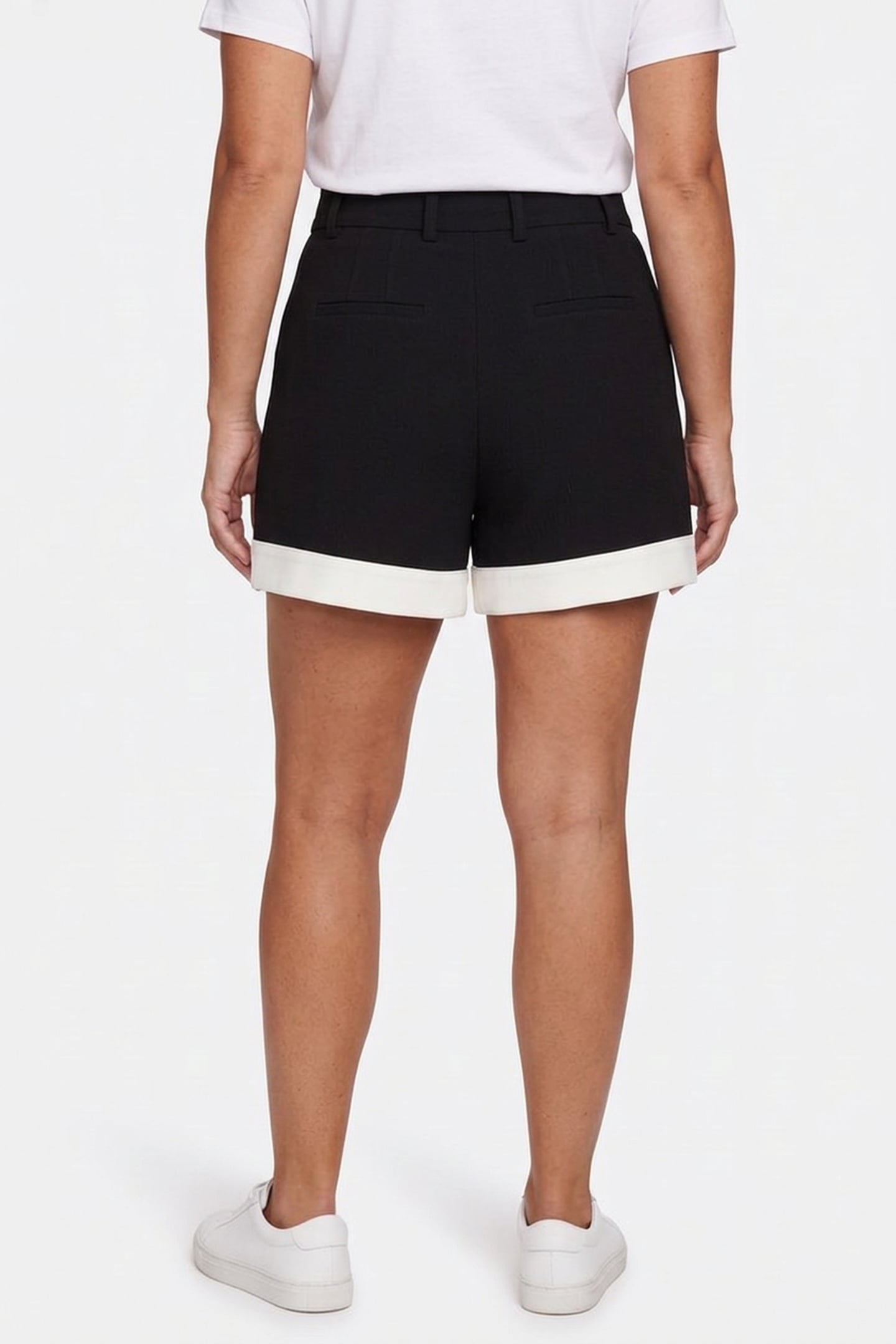 STRETCH CREPE SHORTS BLACK 2
