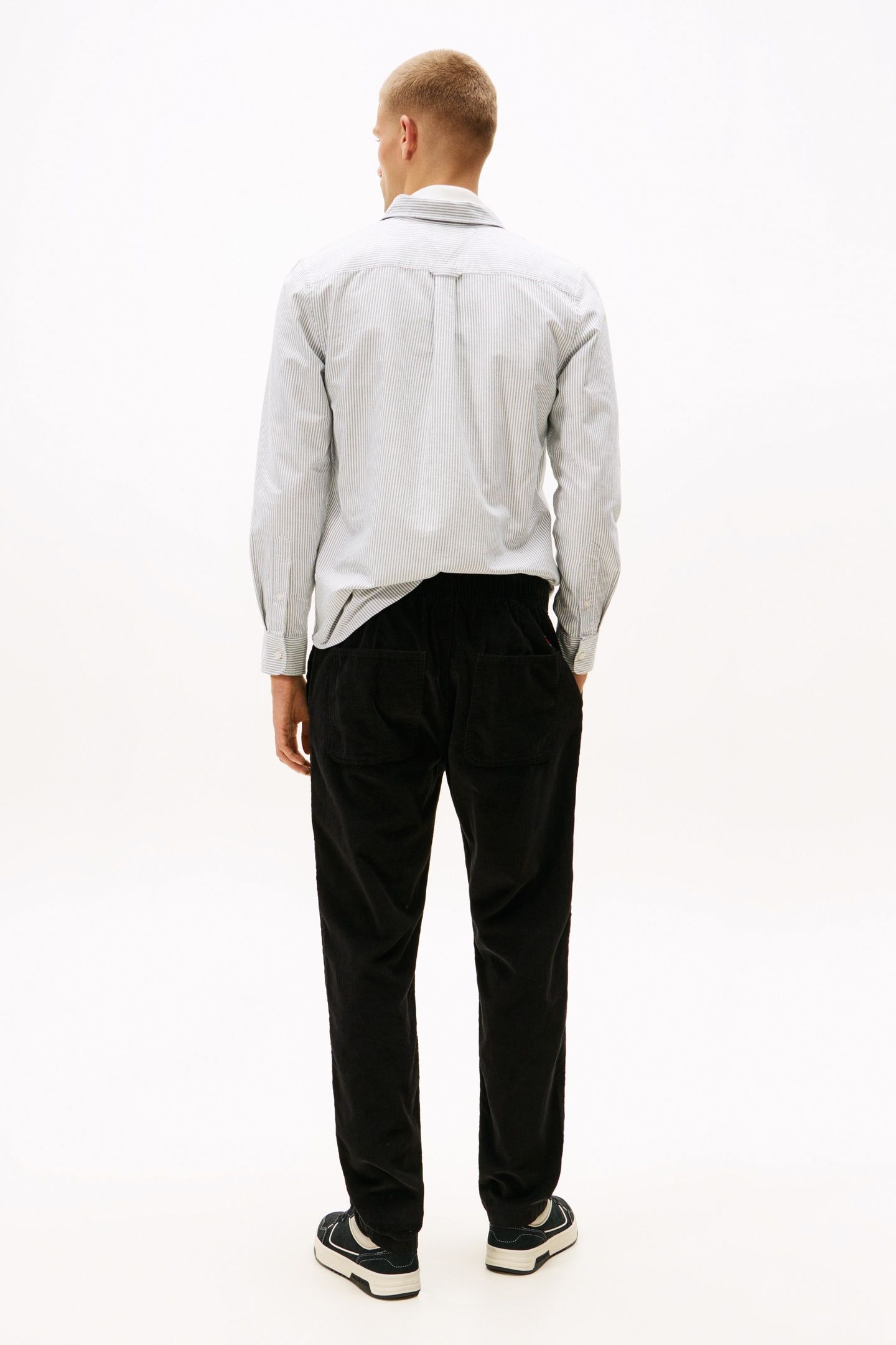 TJM ISAAC CORD CHINO BLACK 2