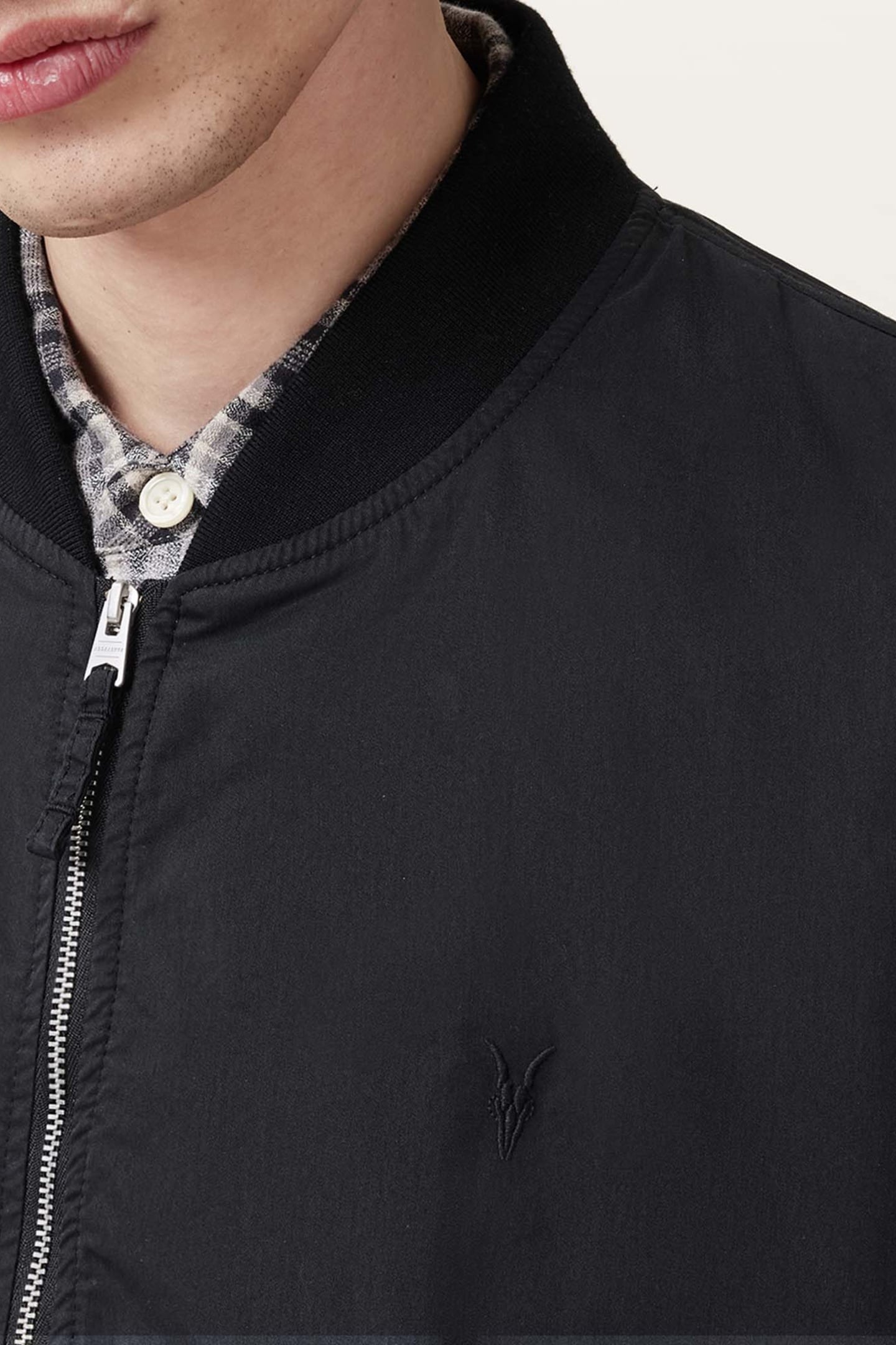 BASSETT BOMBER BLACK 4