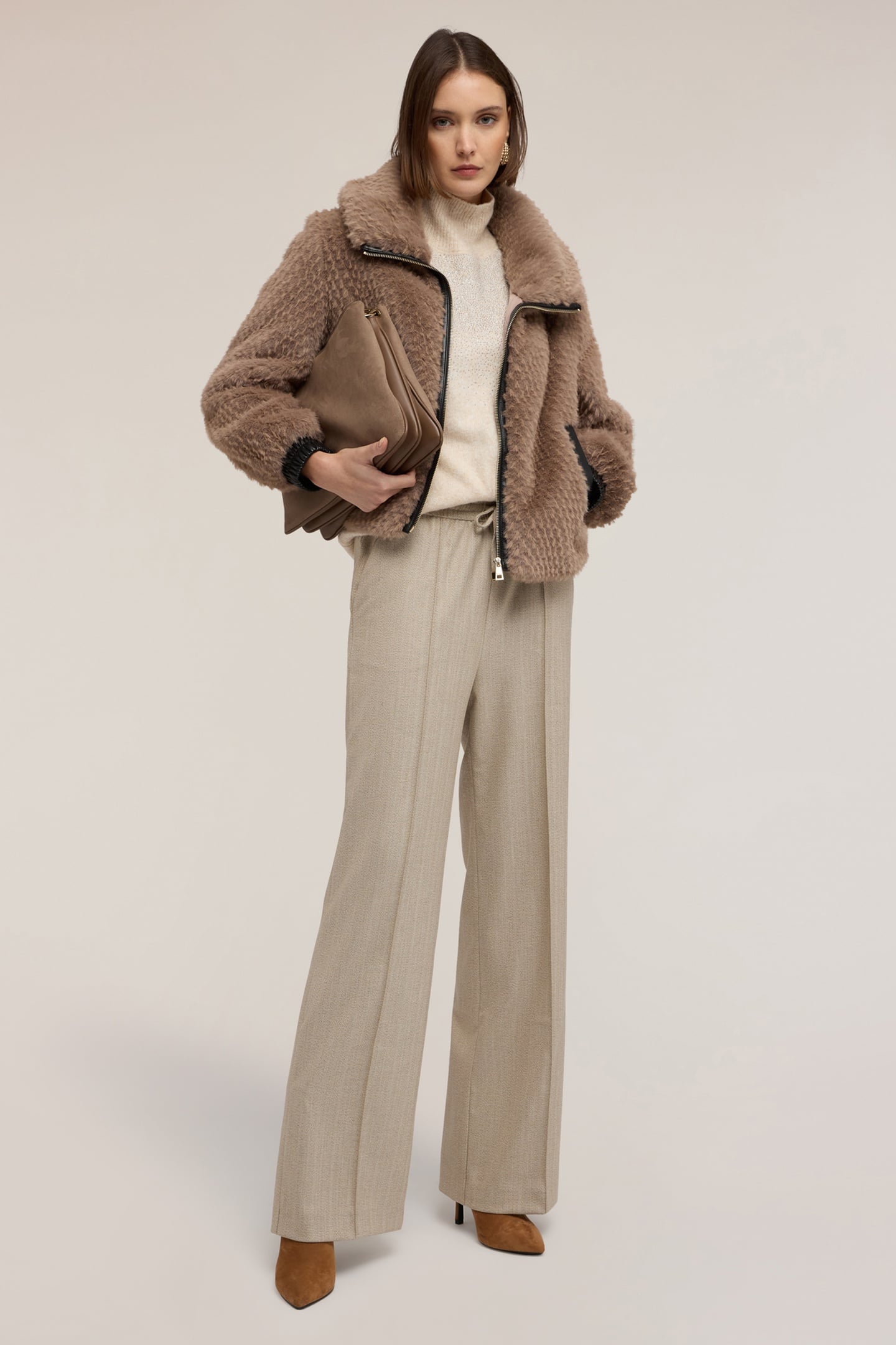PLUSH EFFECT JACKET BROWN 1