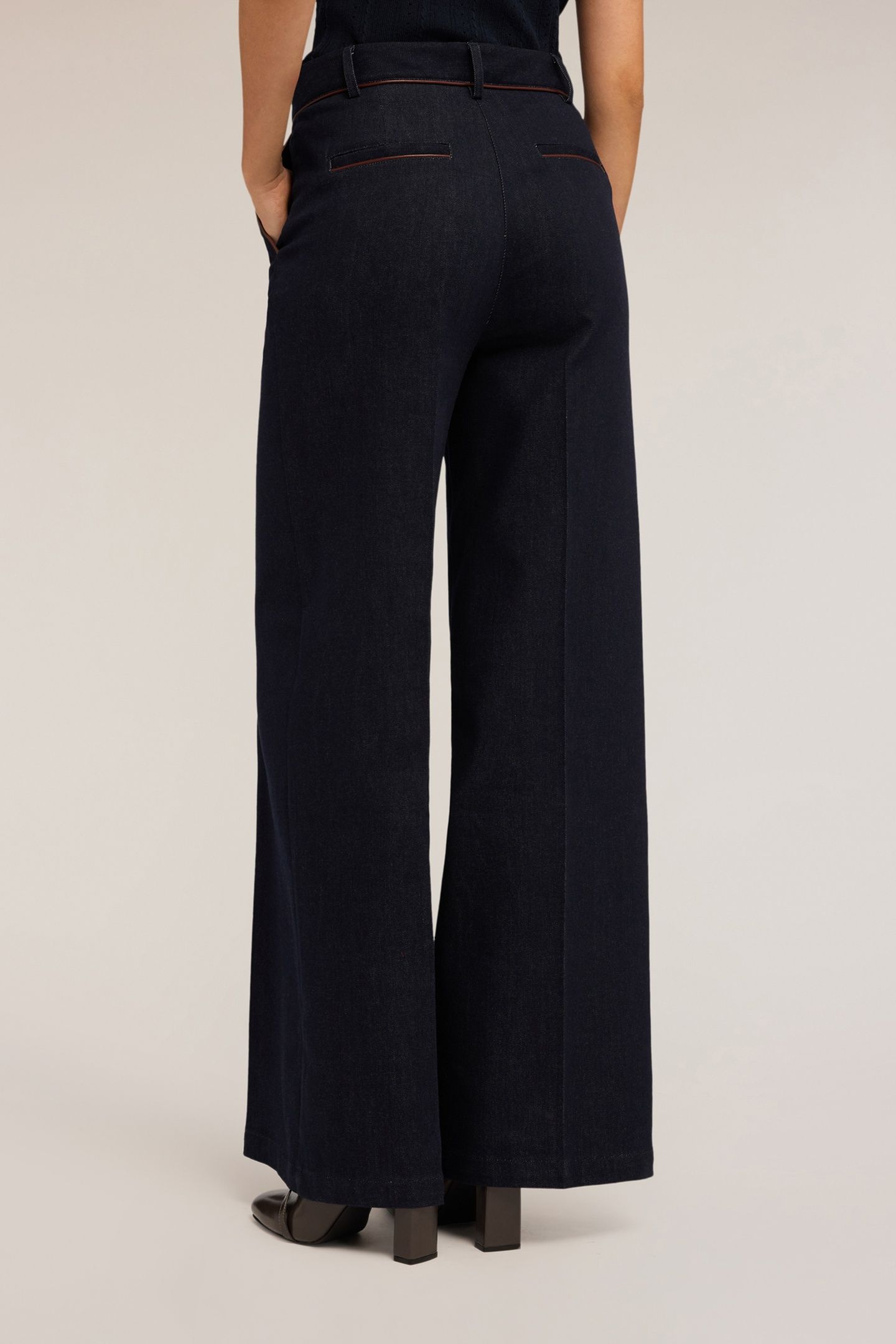 PALAZZO JEANS WITH PIPING BLUE 3