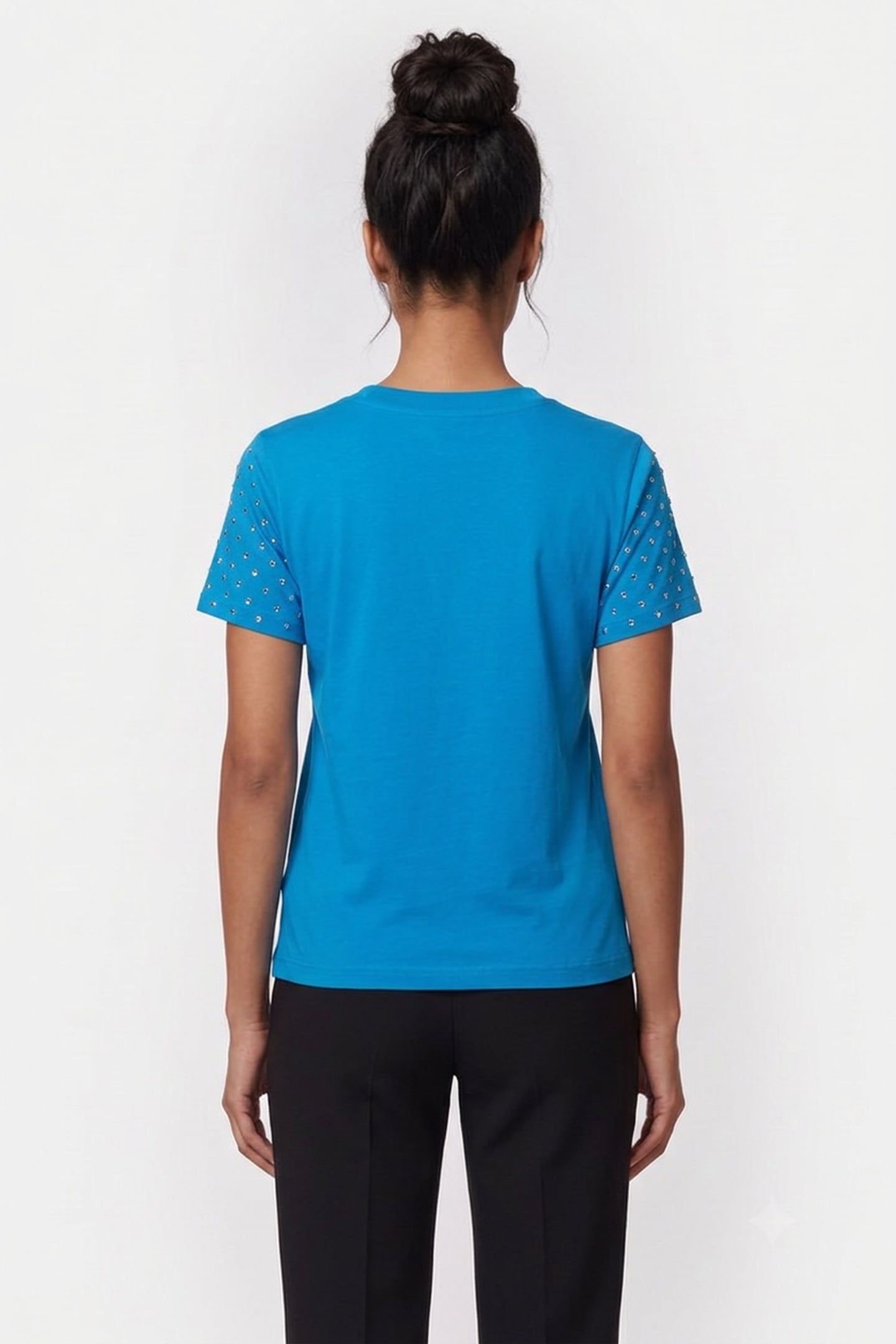 KNITWEAR BLUE 2