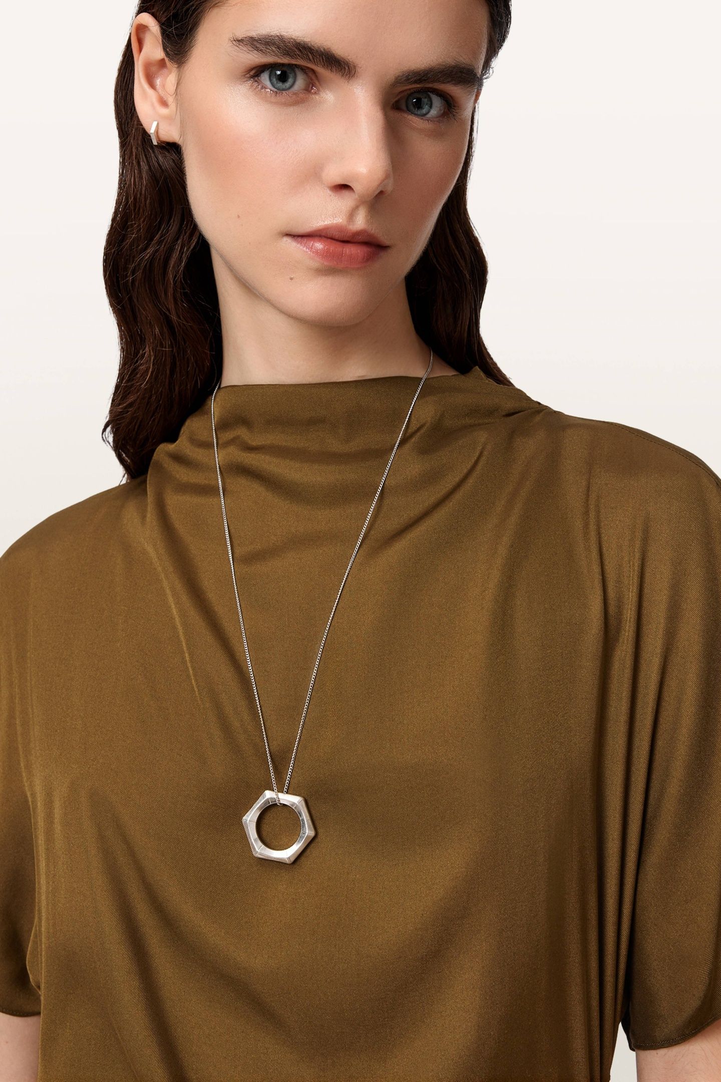 CLARA LRG NECKLACE WARM SILVER 3