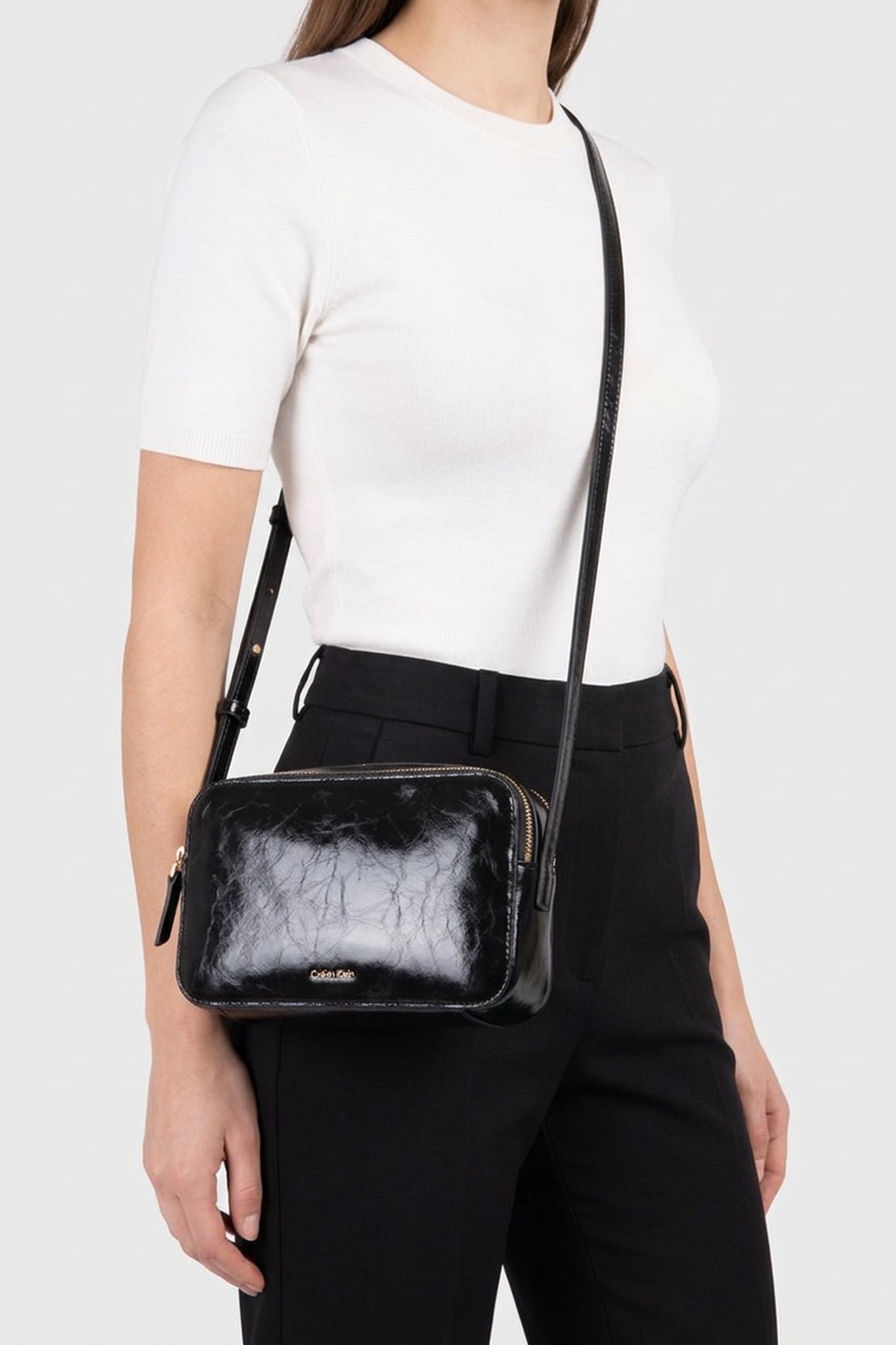 FOIL LOGO GLOSSY BAG BLACK 1