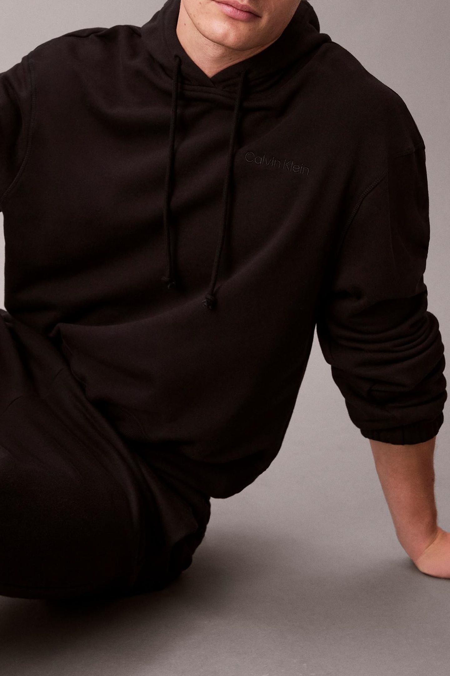 L/S HOODIE BLACK 7
