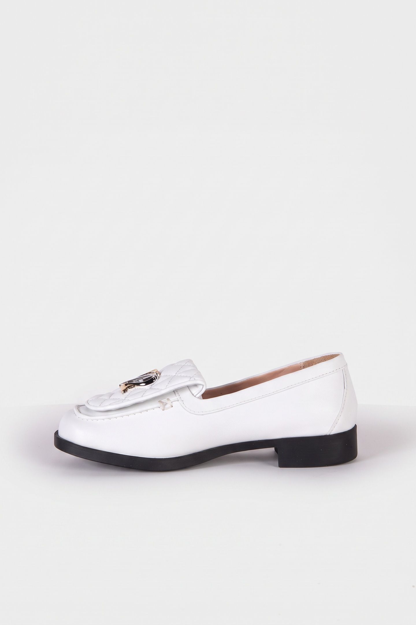 LOAFER WHITE 4