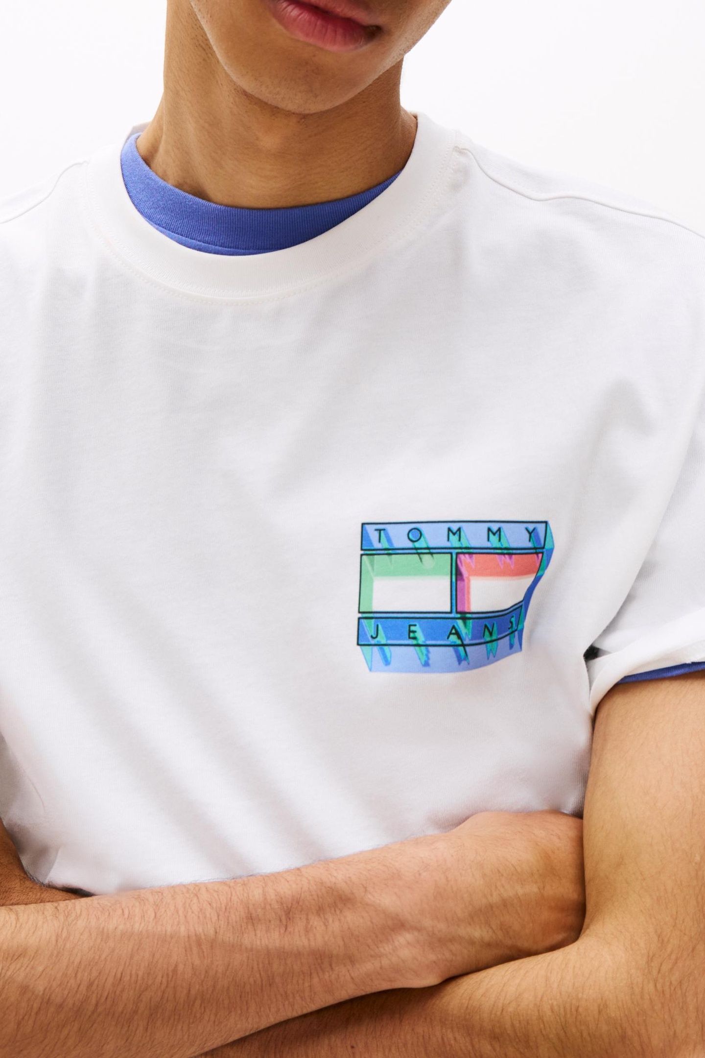 TJM REG DNA FLAG PLAY TEE ECRU 5