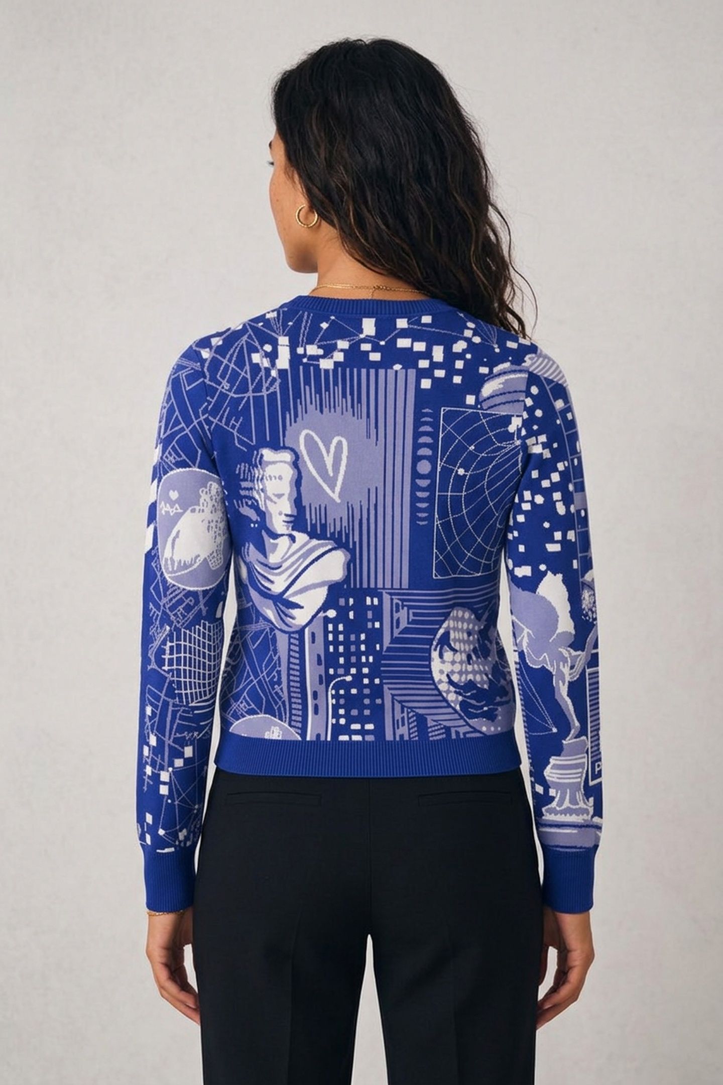 KNITWEAR BLUE 2