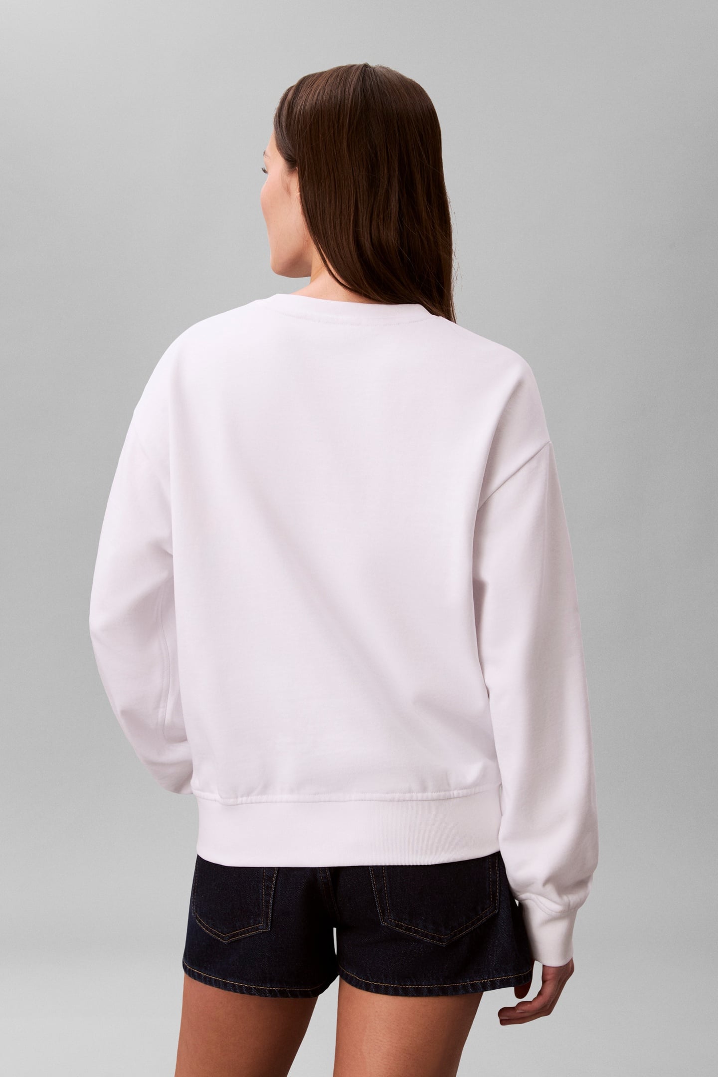 LOGO GRAPHIC CREWNECK BRIGHT WHITE 2