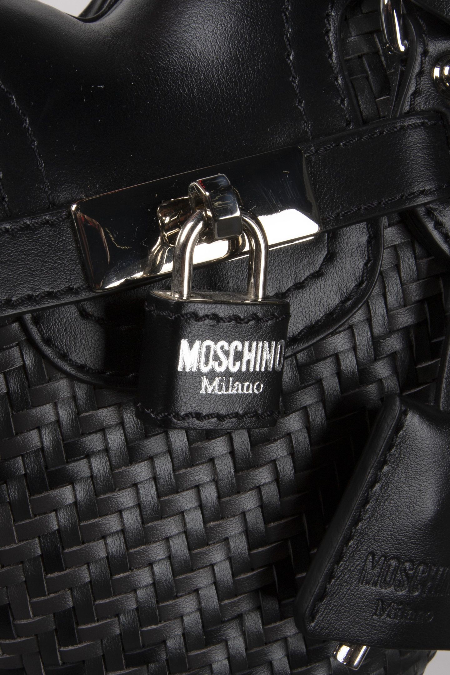 MOSCHINO HEARTBEAT BAG CHECK GREY 4