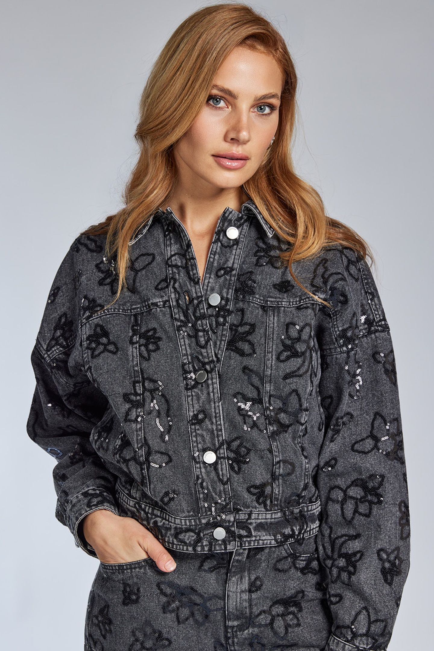 LOUK JACKET BLACK 1
