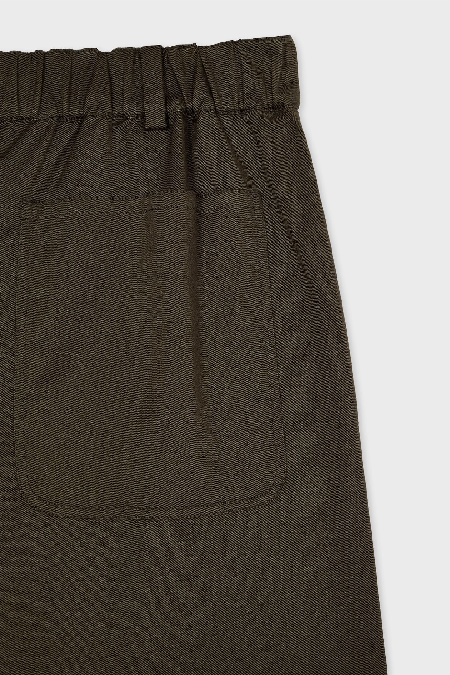 MENS EMBORIDERED SHORT MILITARY GREEN 5