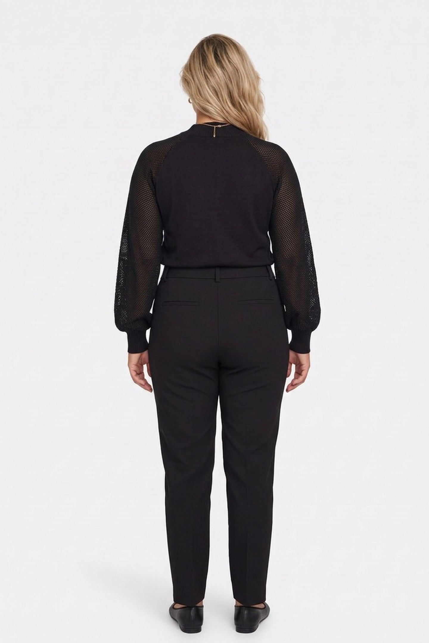 KNITWEAR BLACK 2