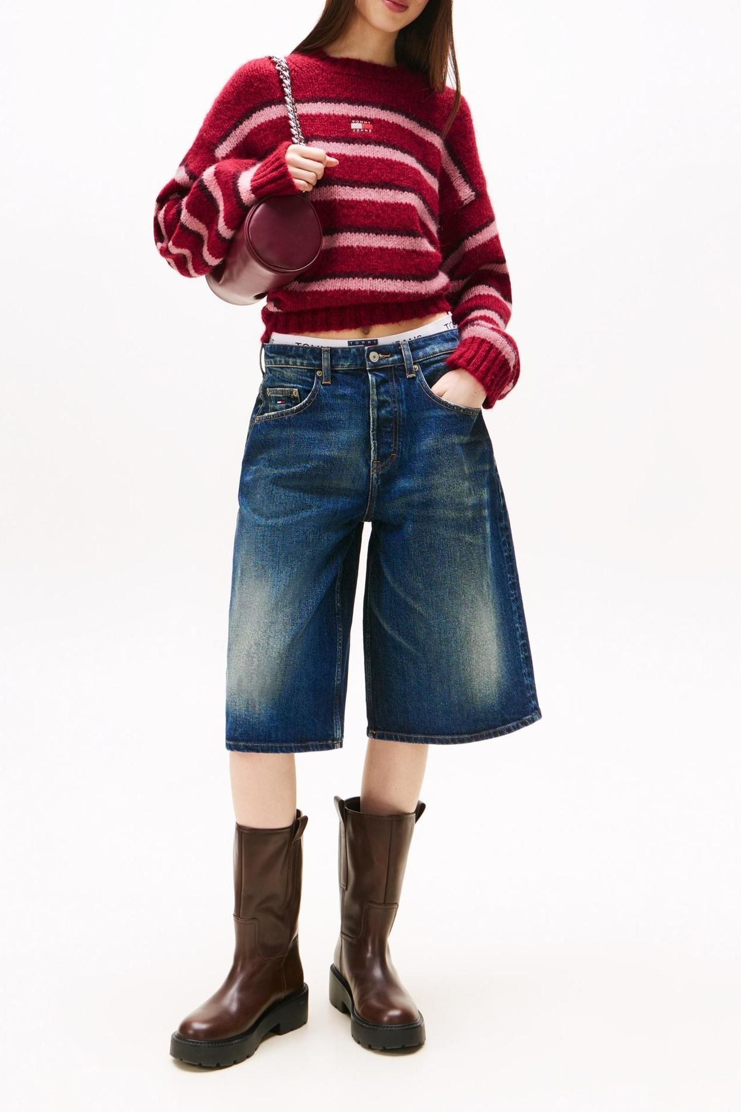 TJW BADGE STRIPE SWEATER RUBY RHUBARB/STRIPE 2