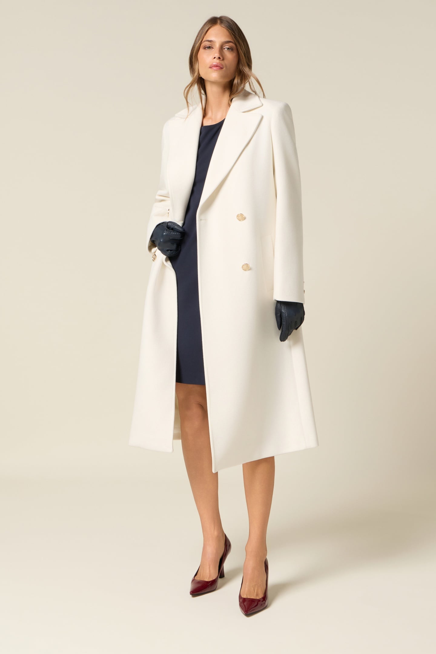 LONG DOUBLE-BREASTED COAT WHITE 3