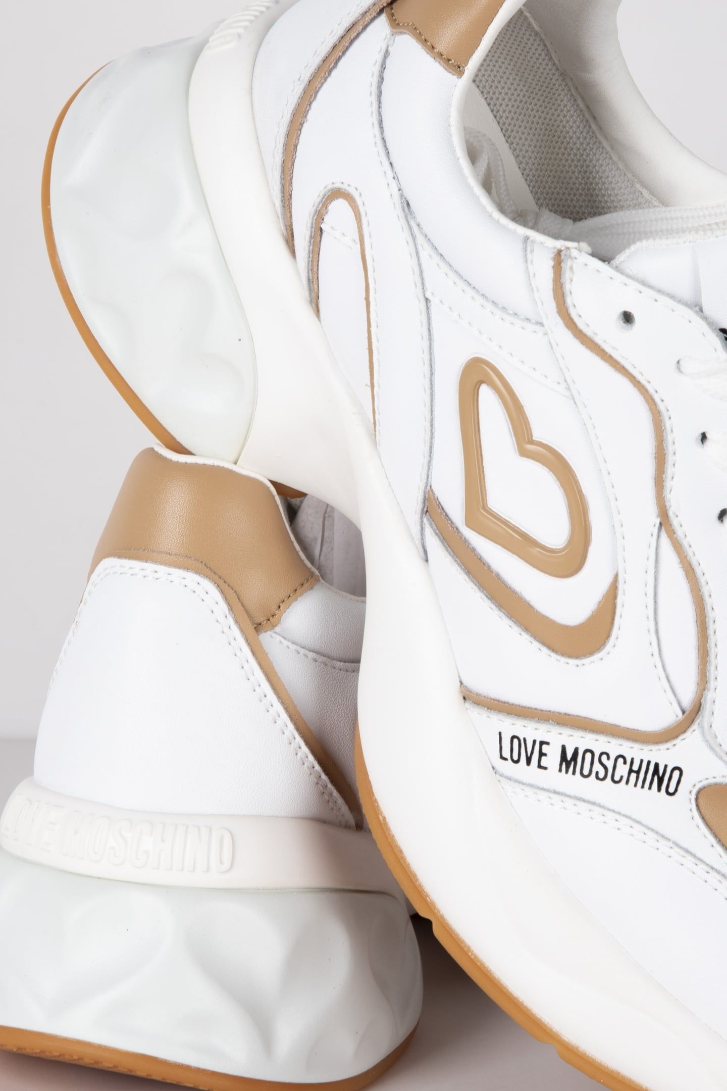 SNEAKERS WHITE 2