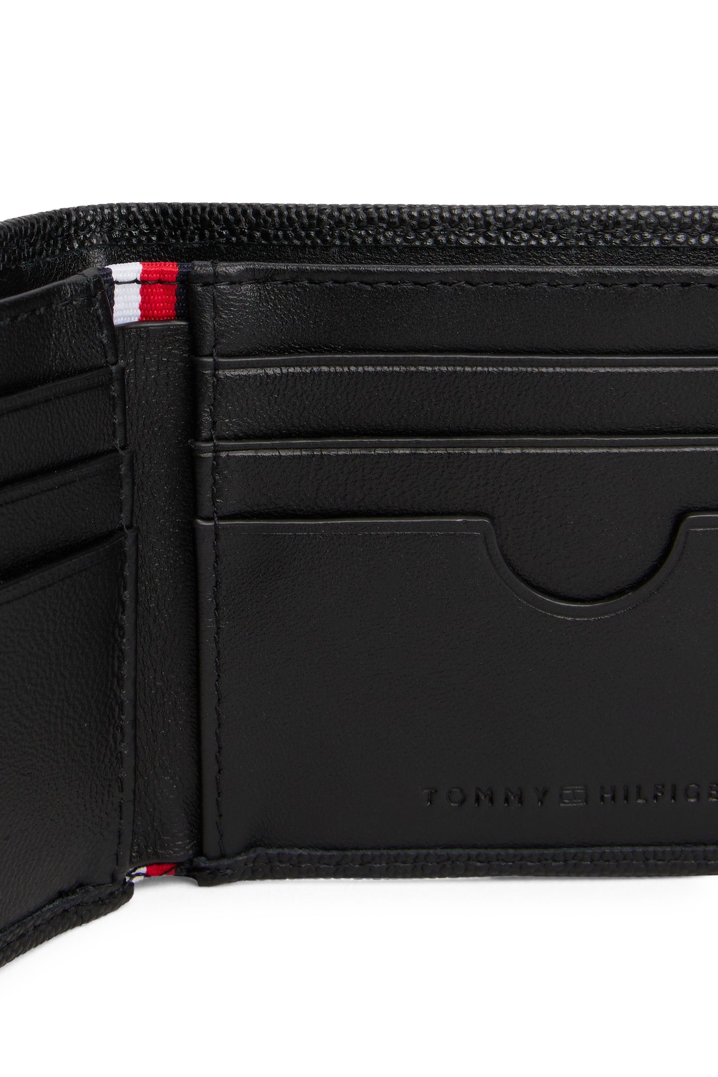 TH FLAG MINI CC WALL BLACK 4