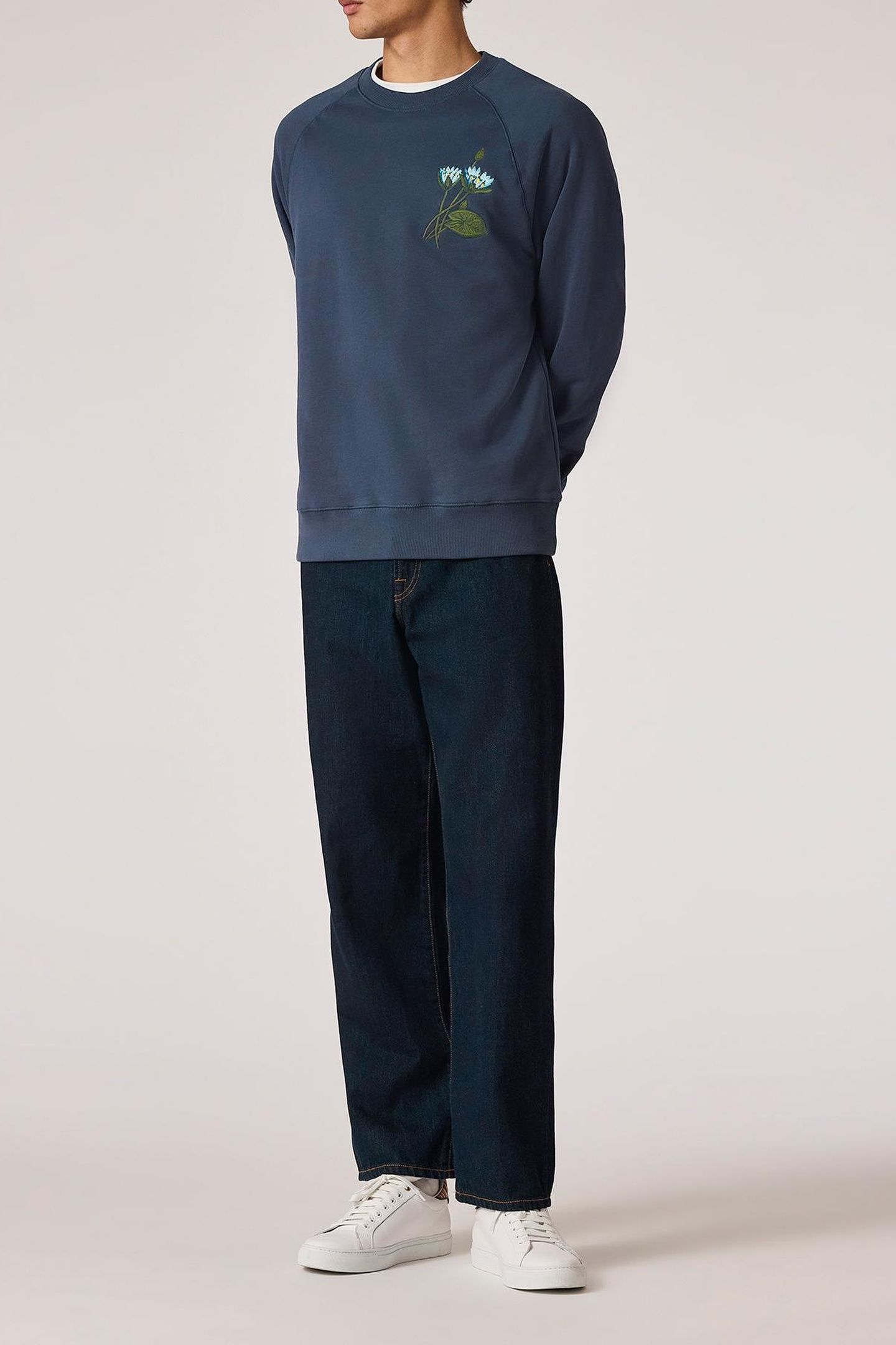 MENS LS SWEATSHIRT FLORAL EMB INDIGO 2