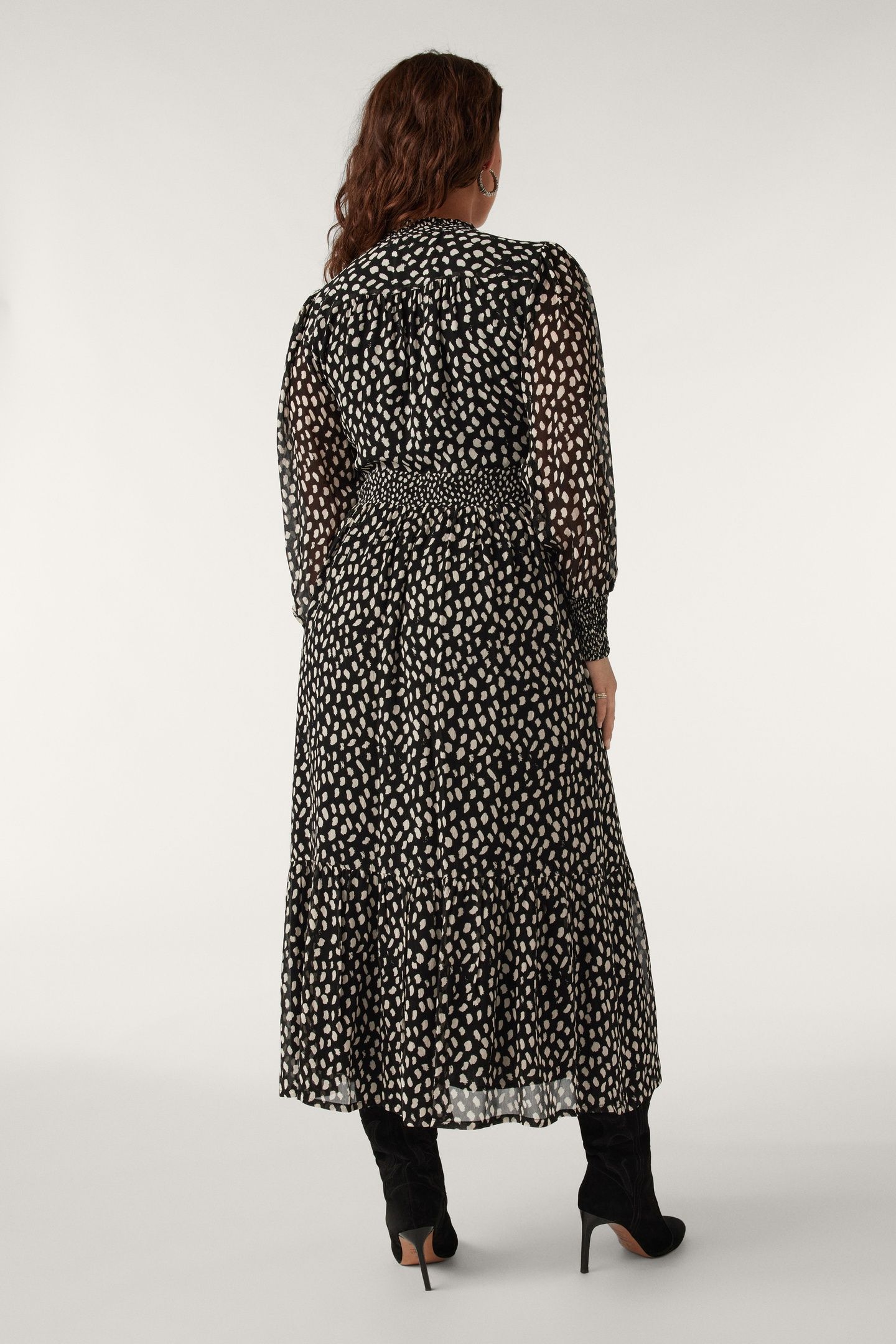 MID-LENGTH DRESS BLACK 2