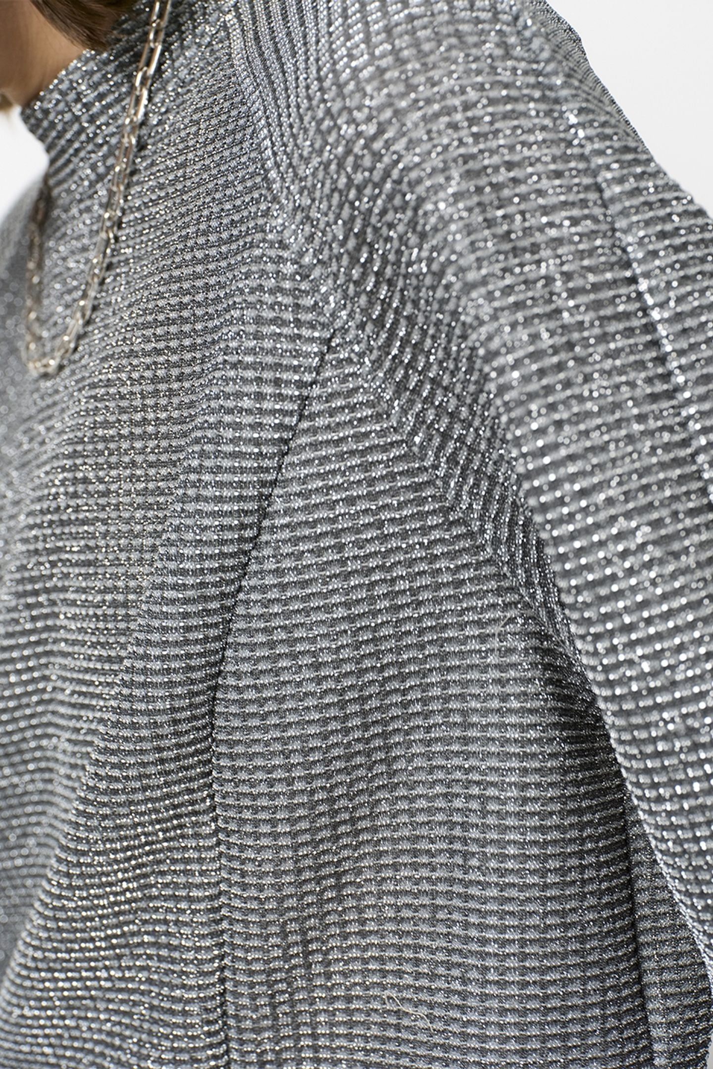 THEREL METALLIC CONSTRUCTED TOP SILVER 5