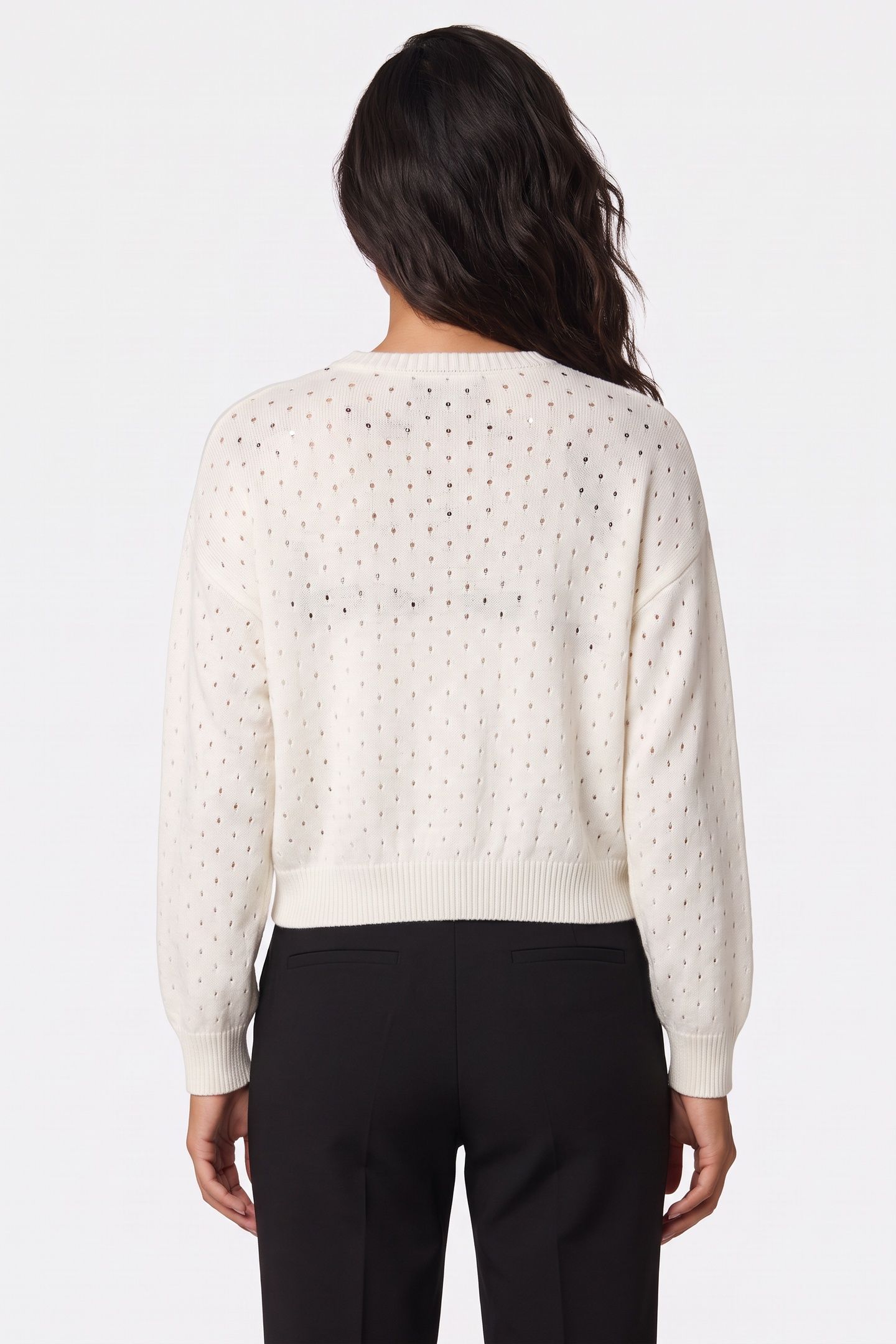 KNITWEAR WHITE 2