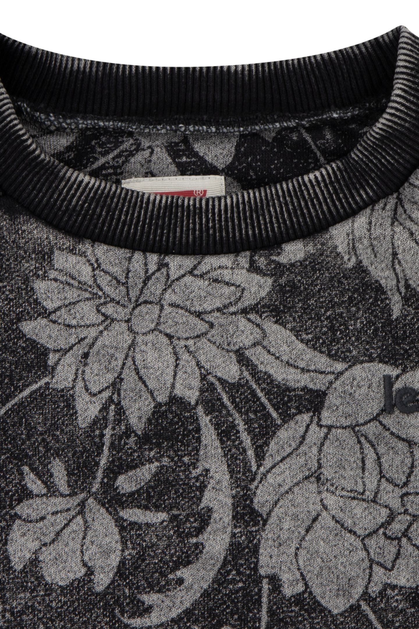 GIRLS DISCHARGE MEET AND GREET TOP BLACKOUT FLORAL 3