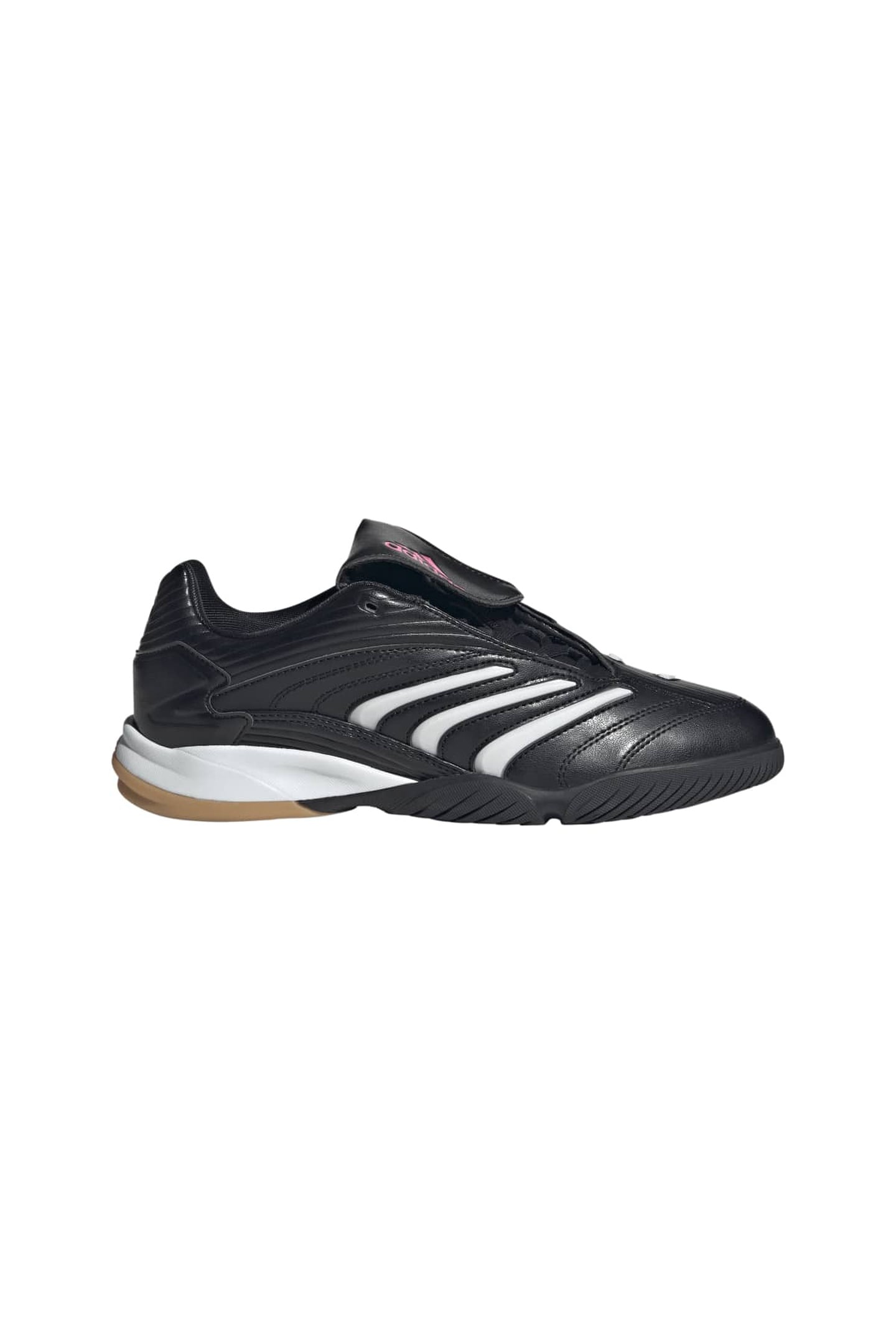 PREDATOR SALA CORE BLACK 1