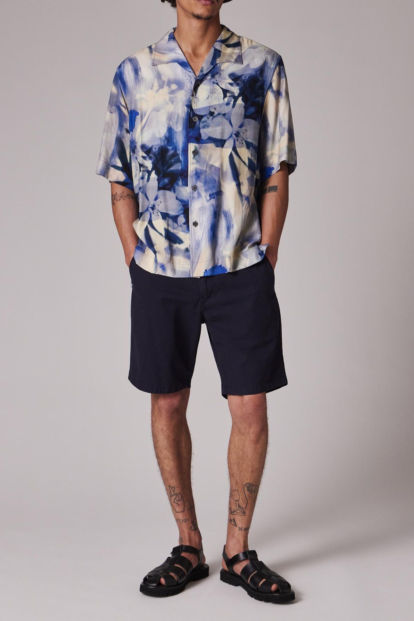 MENS S/S OVERSIZED SHIRT BLUE 2