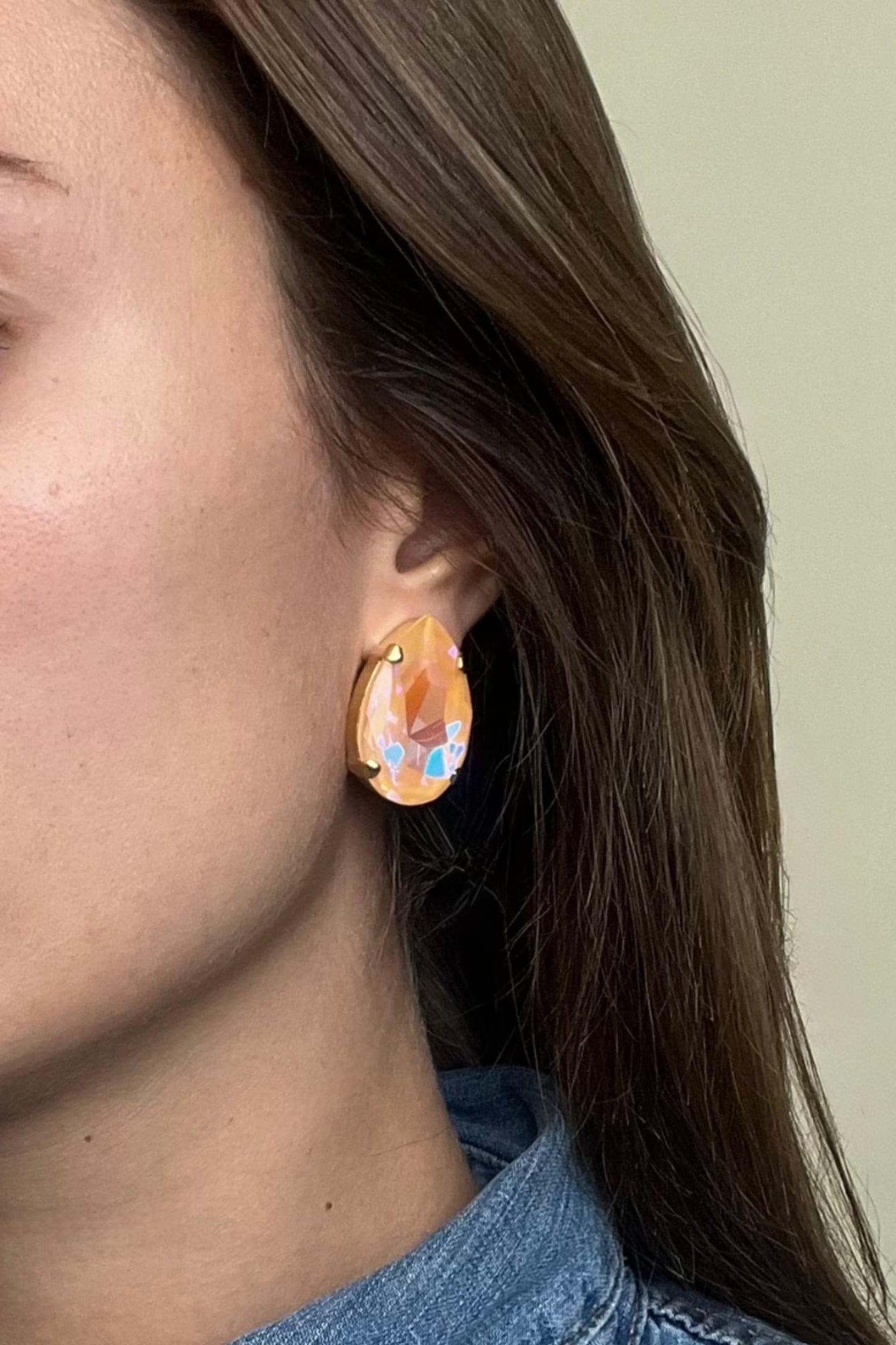LA REINA EARRINGS PEACH DELITE PEACH 4