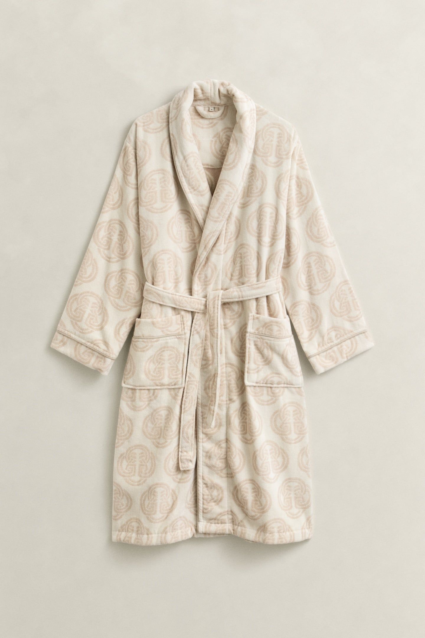 UNISEX MONOGRAM ROBE SUGAR WHITE 1