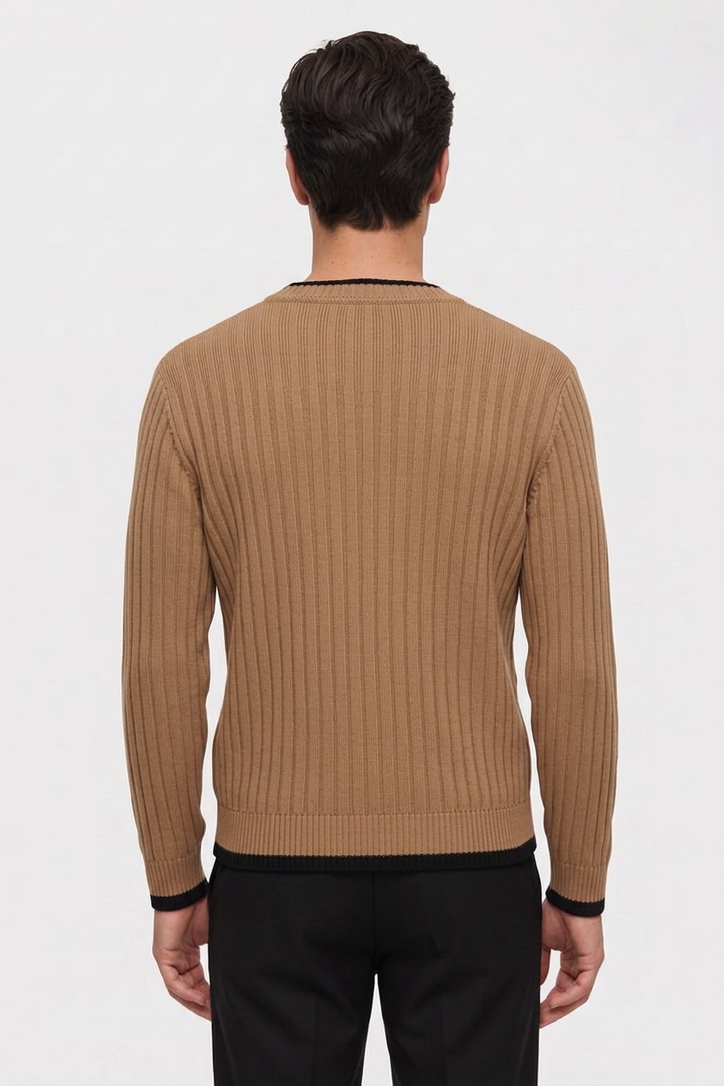 KNITWEAR BROWN 2