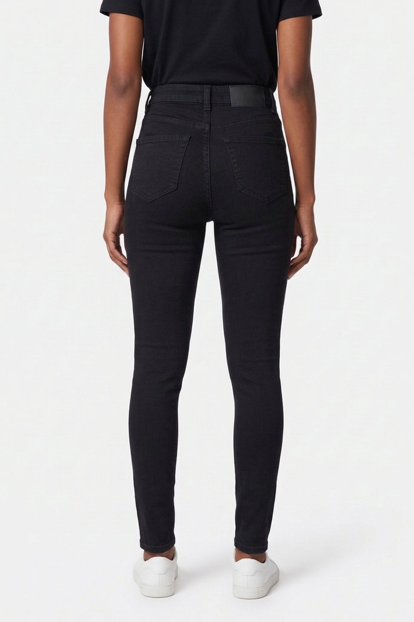 SKINNY JEAN BLACK 2