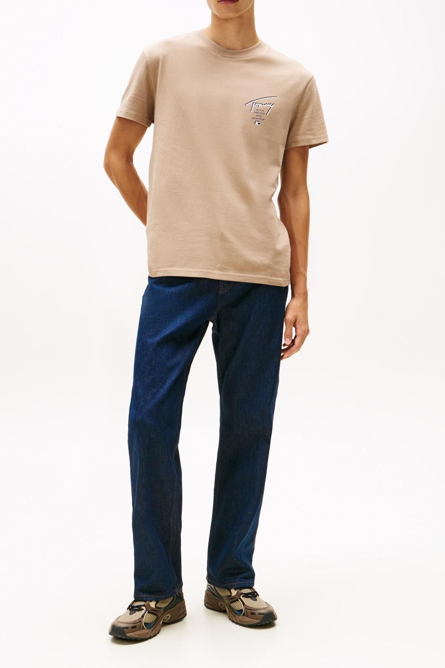 TJM REG SIGN CITY TEE COASTAL TAUPE 3