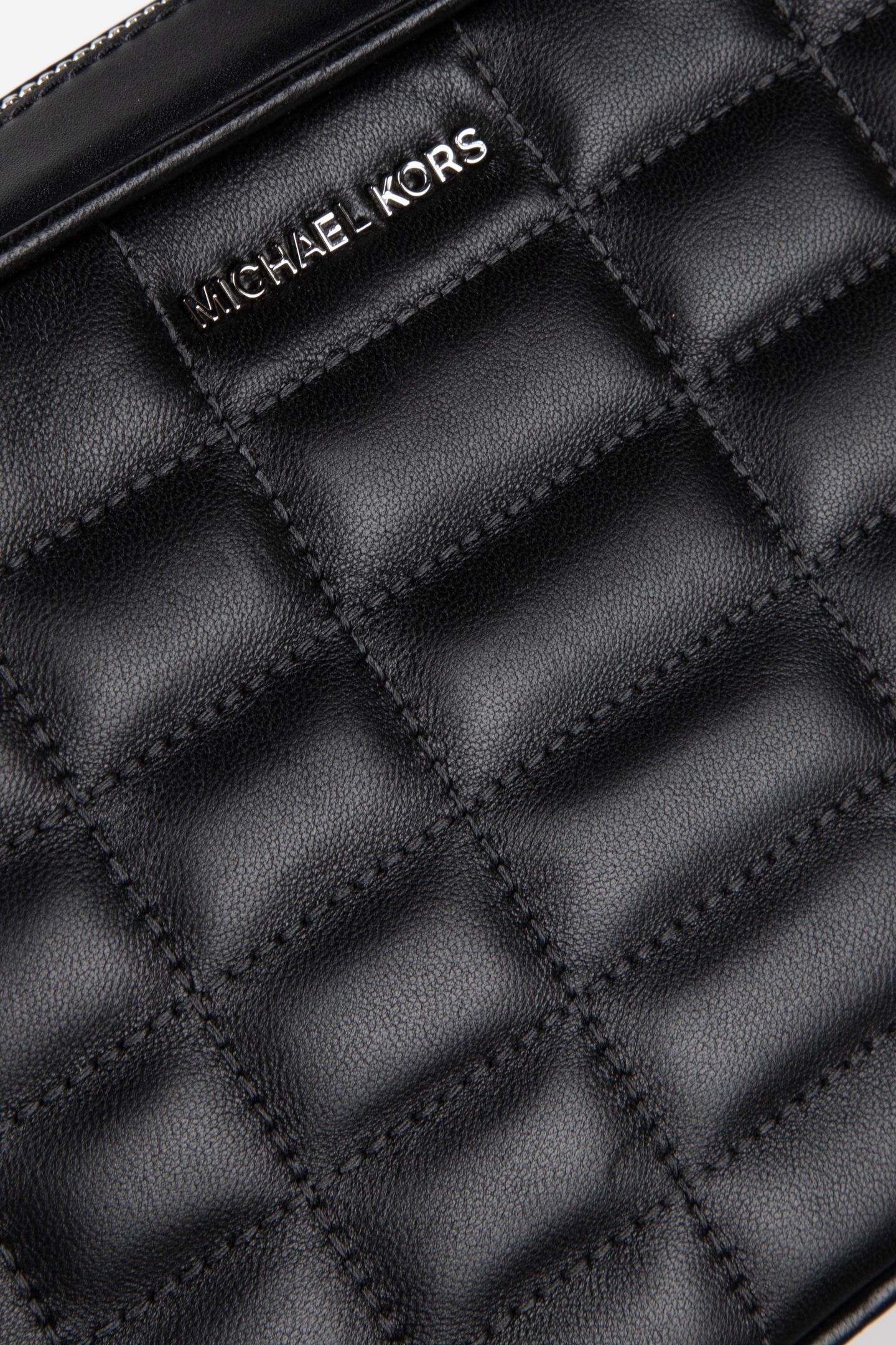 MEDIUM CAMERA BAG BLACK 4