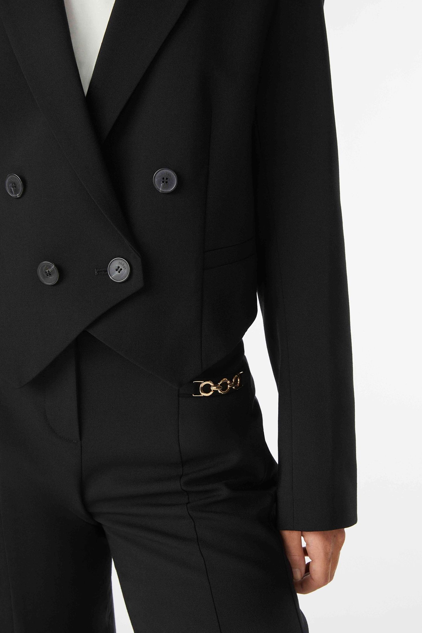 BLAZER BLACK 4