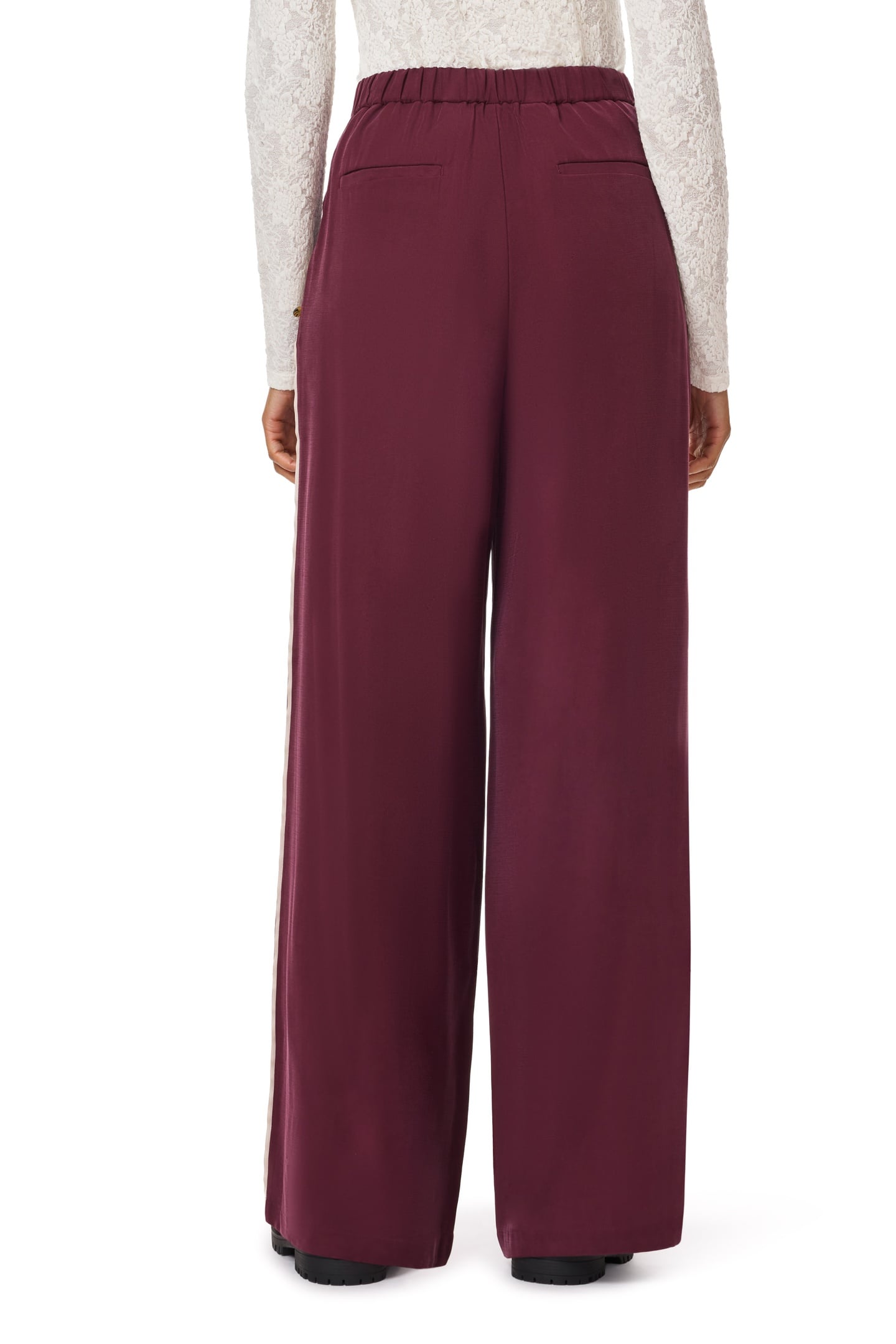 WIDE LAG PANT WITH TIE FIG 2