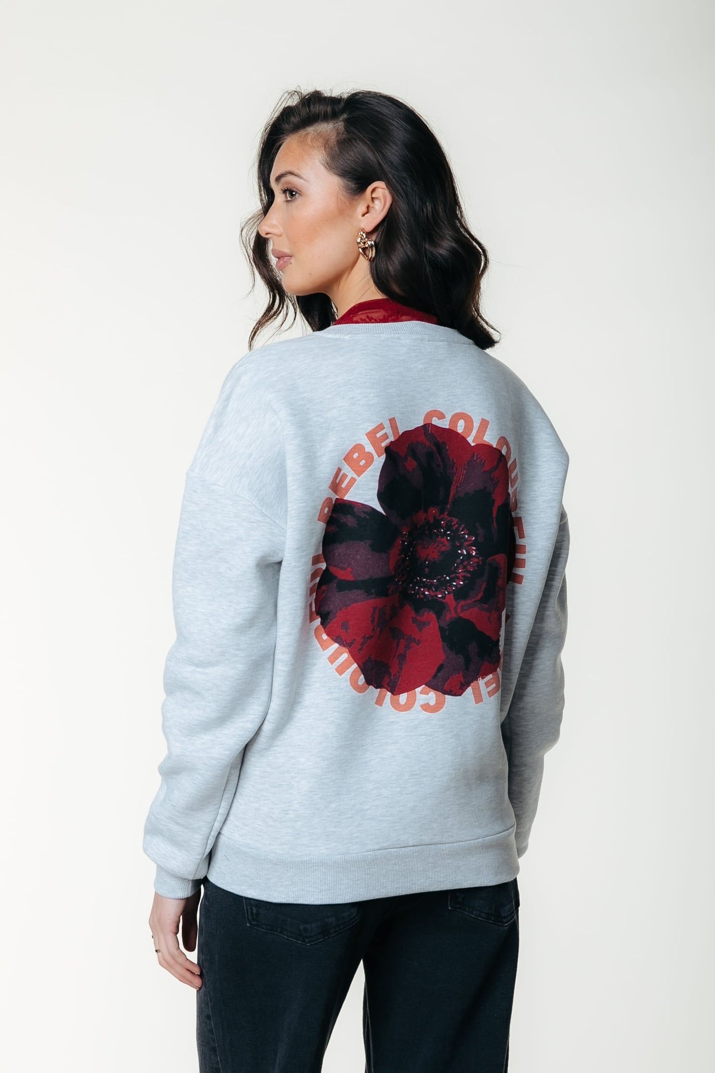 CR ROUND FLOWER DROPPED SHOULDER SWEAT LIGHT GREY MELANGE 2