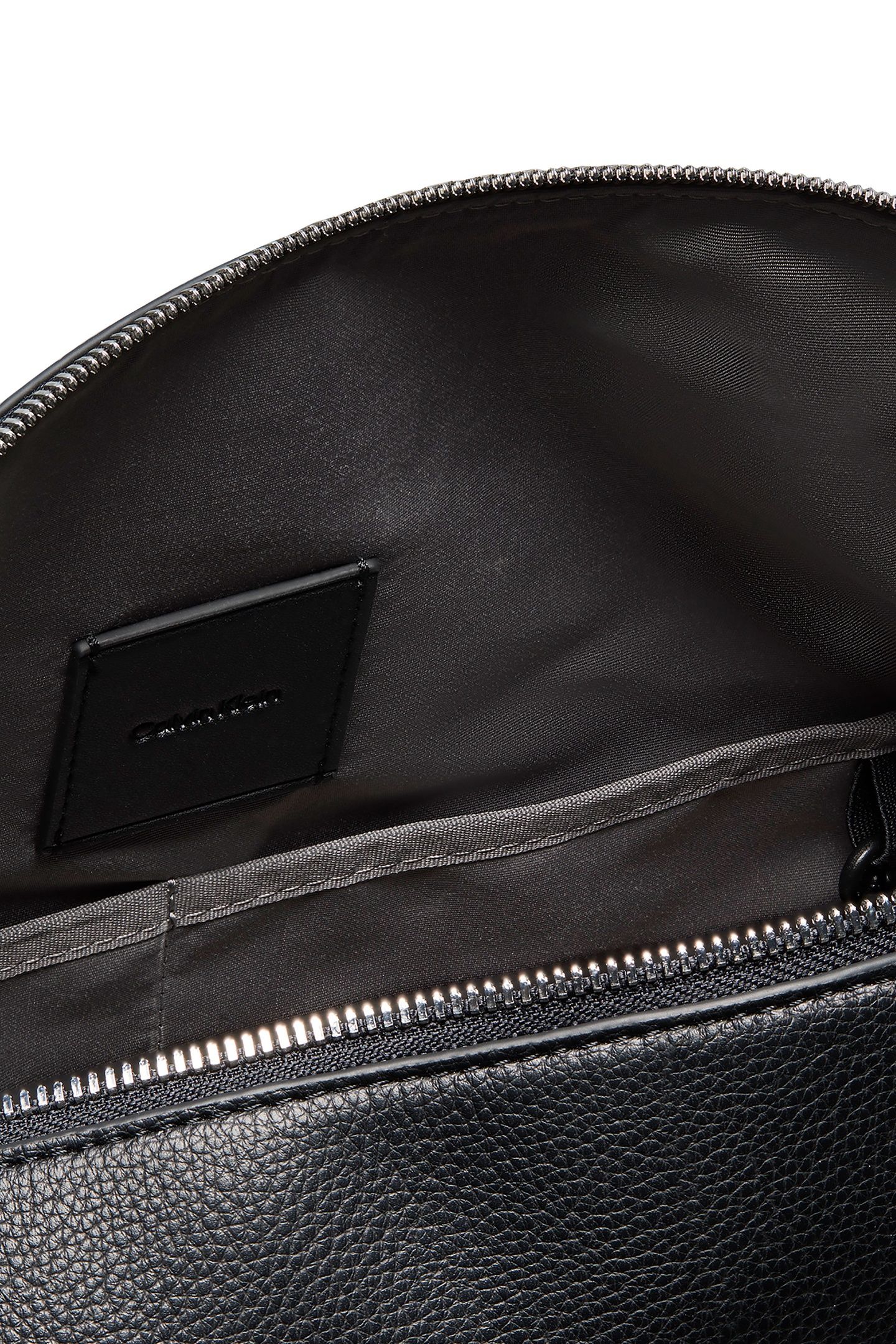 RAISED DUFFLE BAG BLACK 7