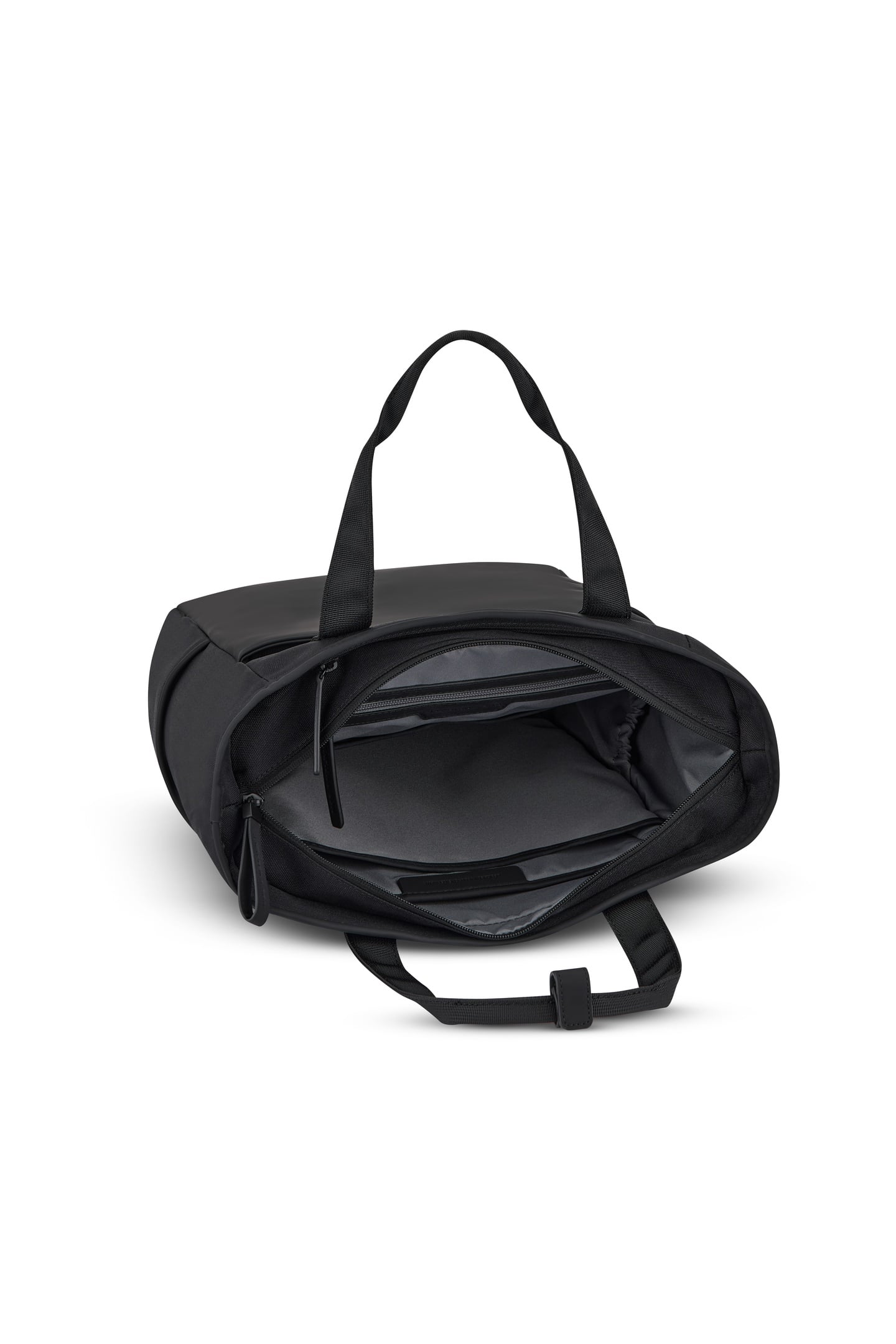 LINDBY ALL BLACK 5