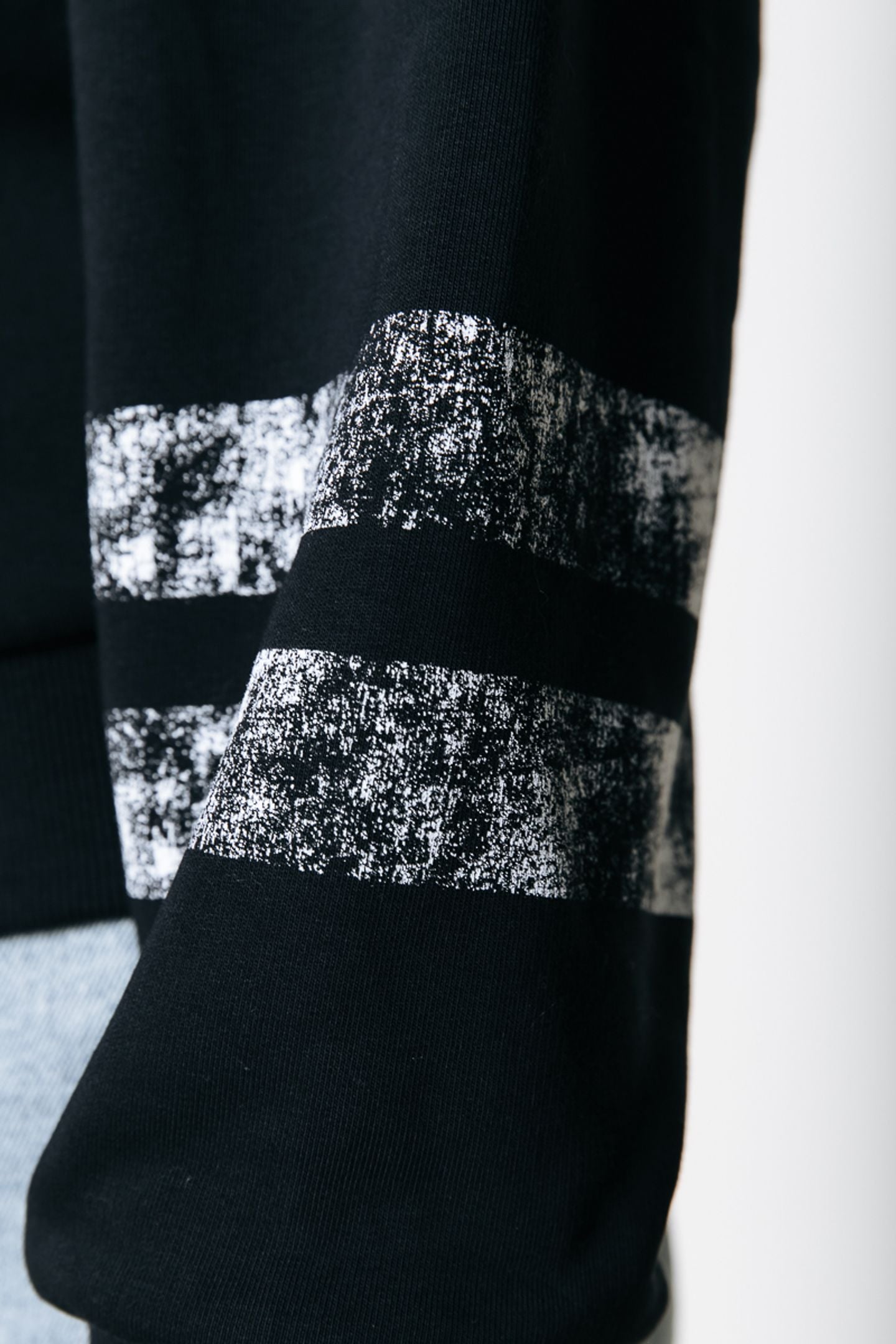 REBEL 23 DROPPED SHOULDER SWEAT BLACK 6