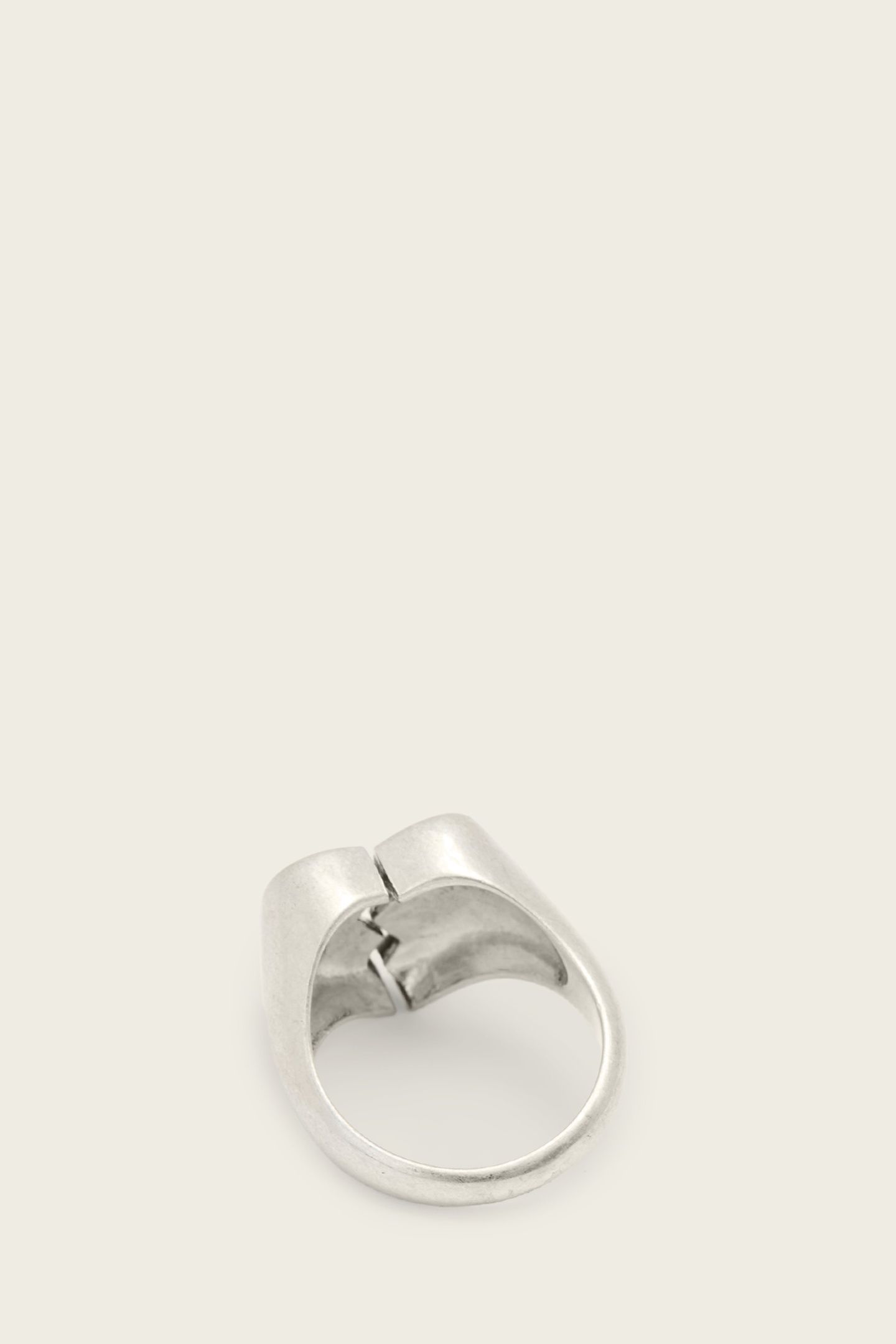 BROKEN HEART RING SILVER 5