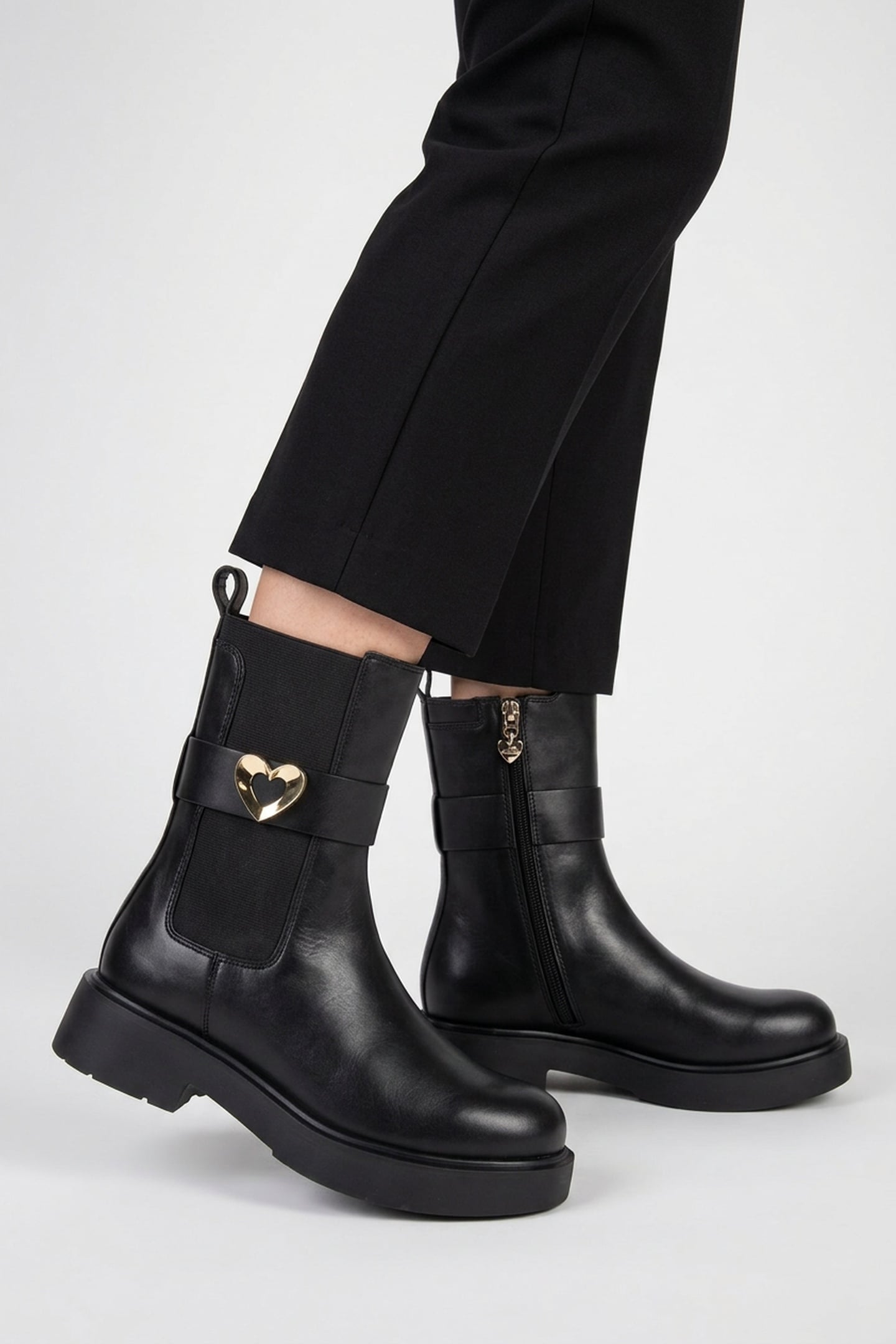 BOOTS BLACK 3