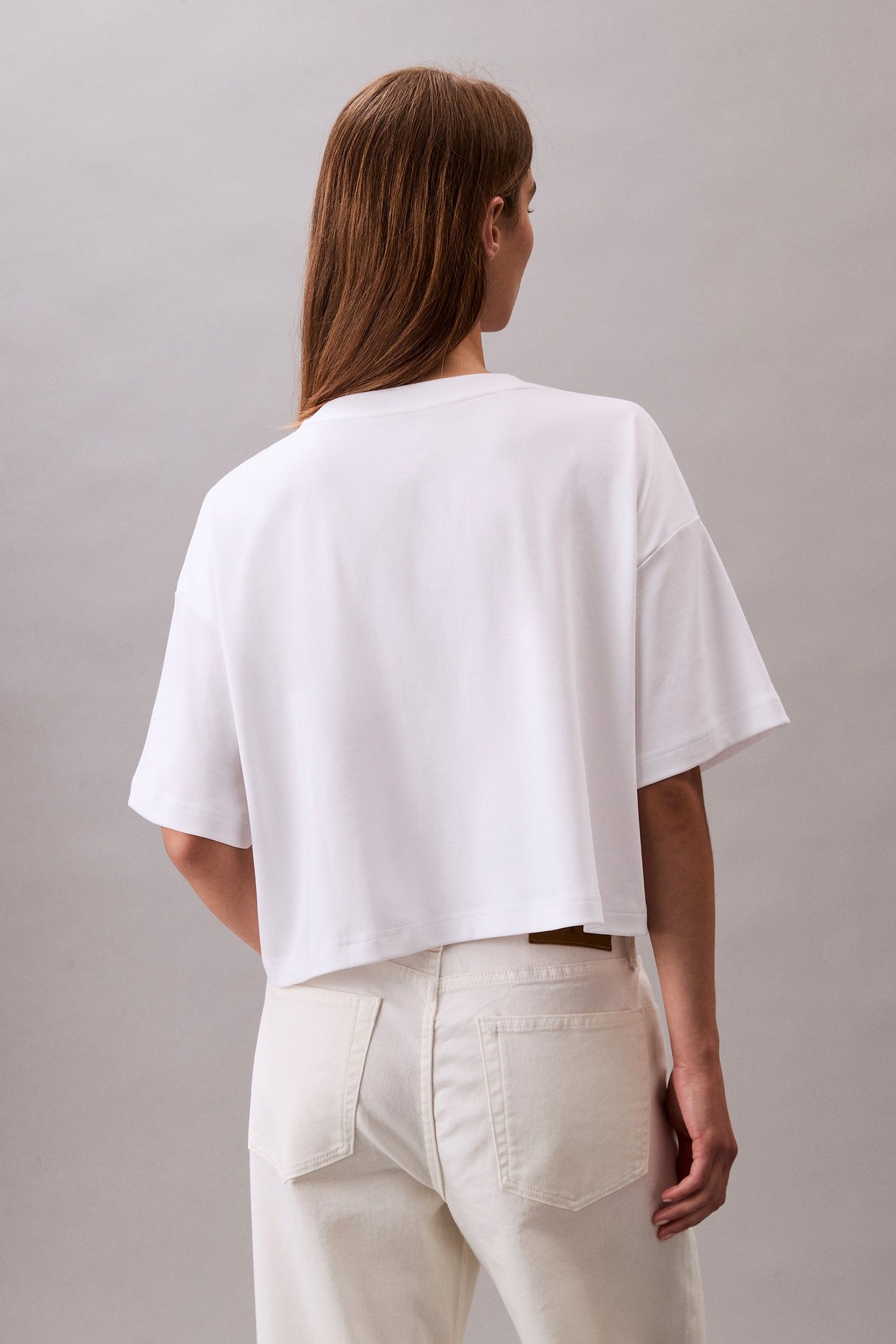 SS BOXY LOGO GRAPHIC TEE BRILLIANT WHITE 2